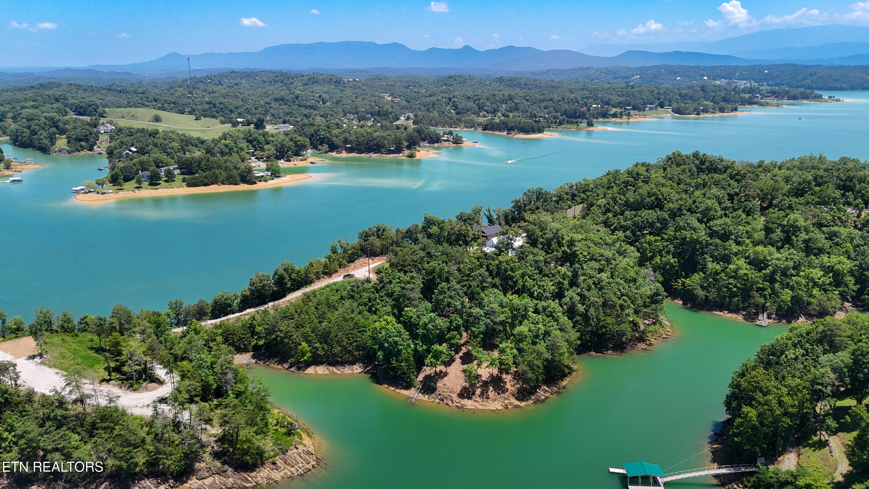 Lot 2 Lake Oaks Way Sevierville TN 37876