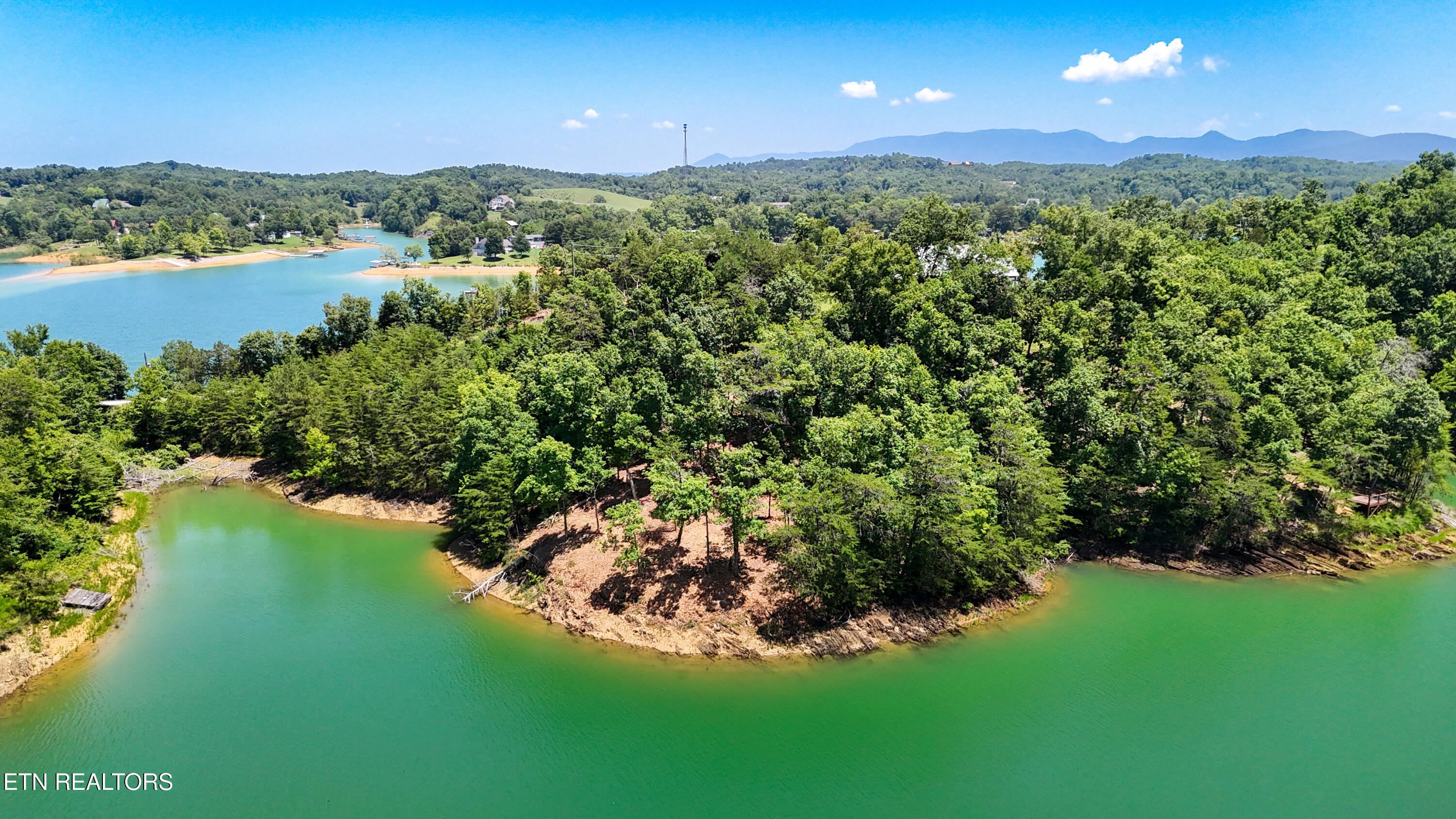 Lot 2 Lake Oaks Way Sevierville TN 37876