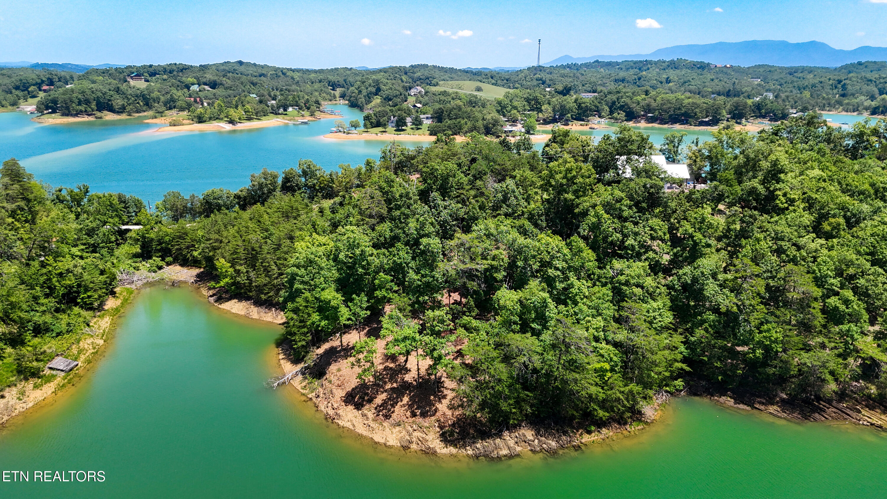 Lot 2 Lake Oaks Way Sevierville TN 37876