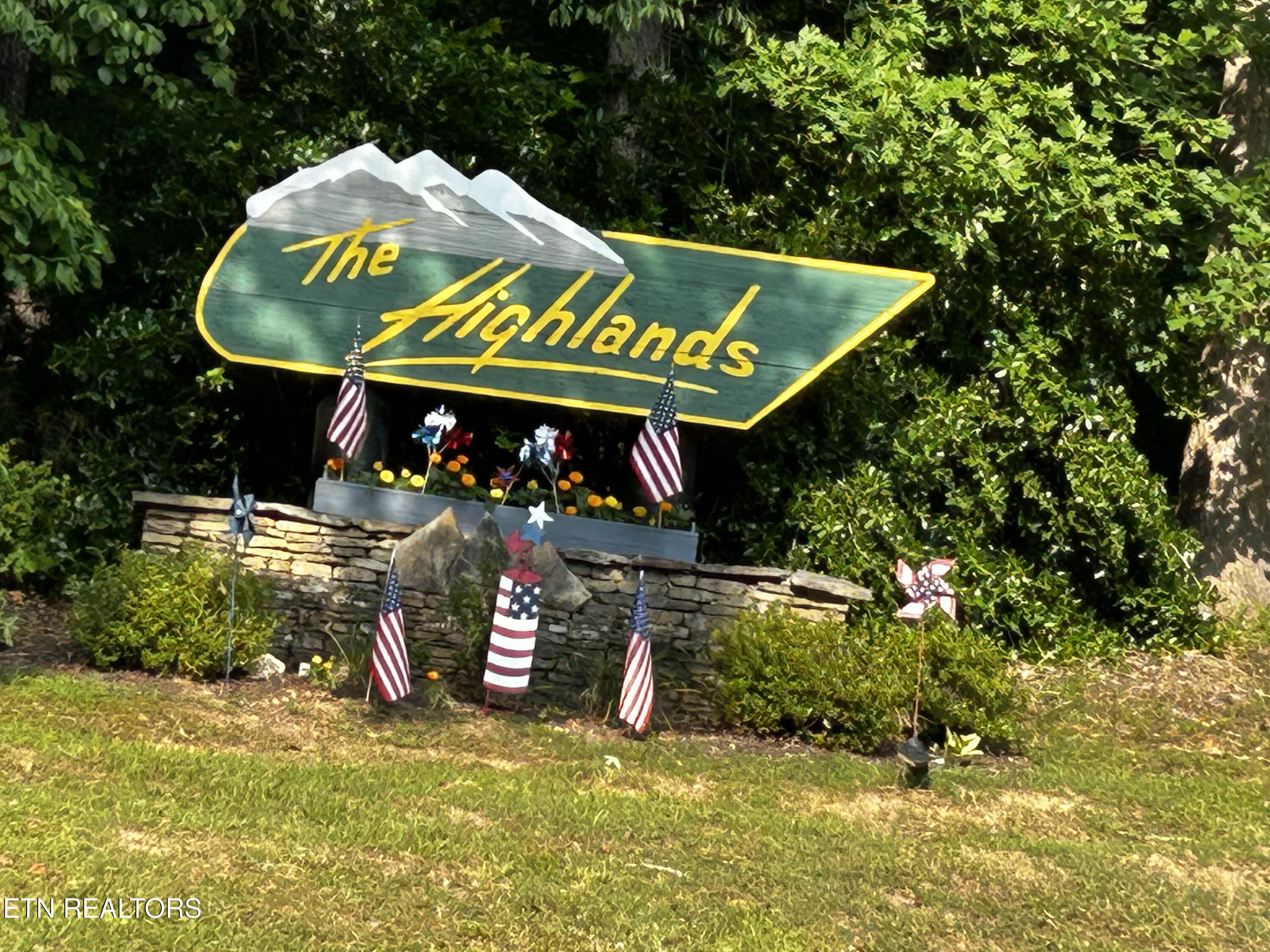Highlands Bluff Road Tellico Plains TN 37385
