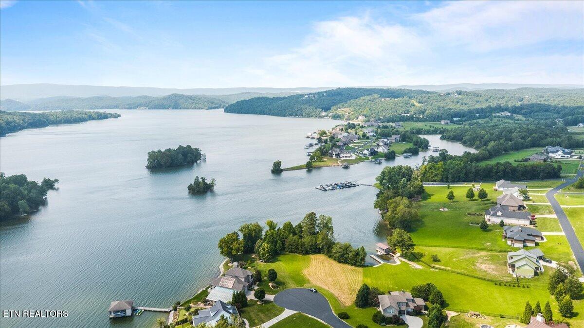 106 Grande Harbour Point Rockwood TN 37854