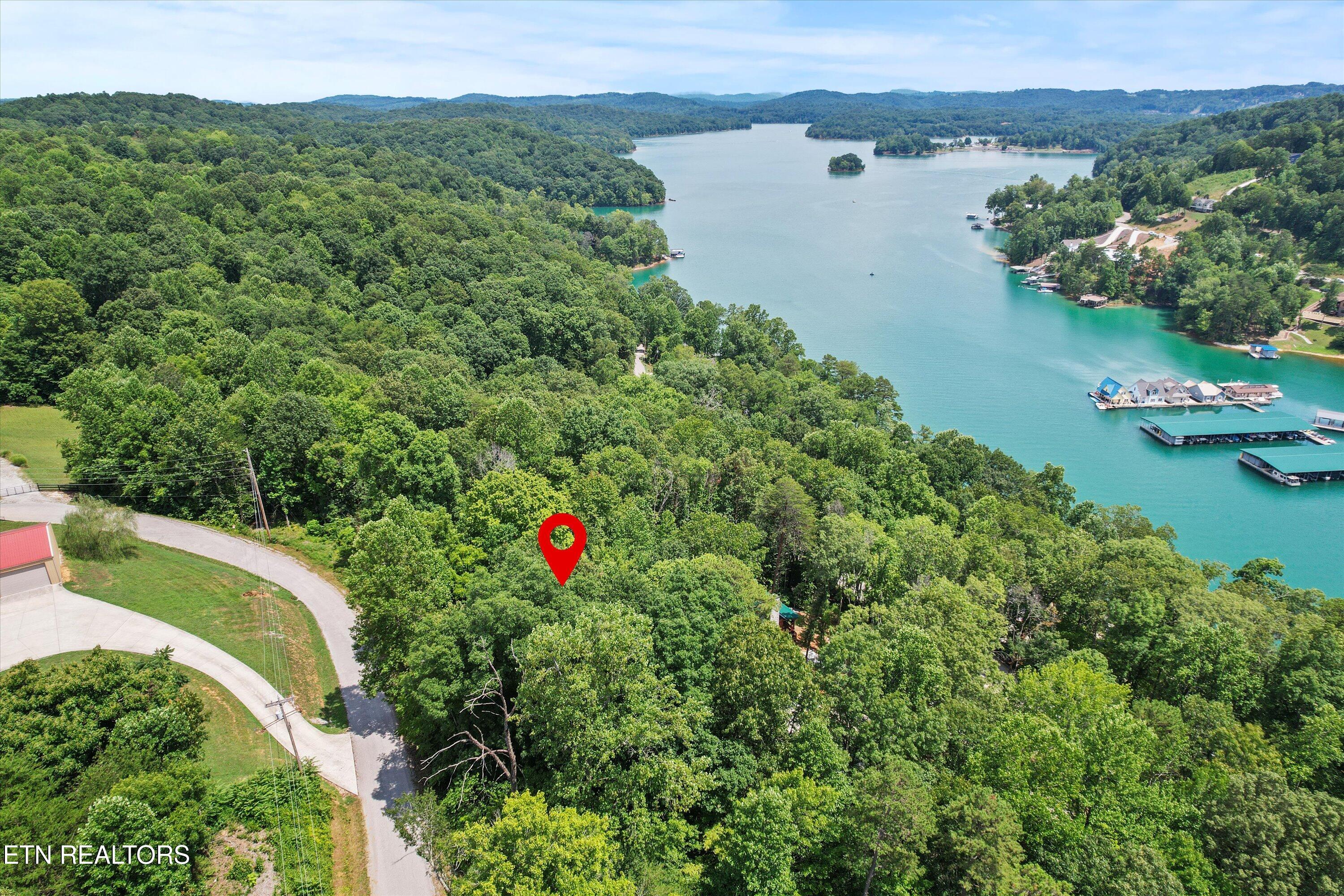 711 Jim Lee Ridge Road Lafollette TN 37766