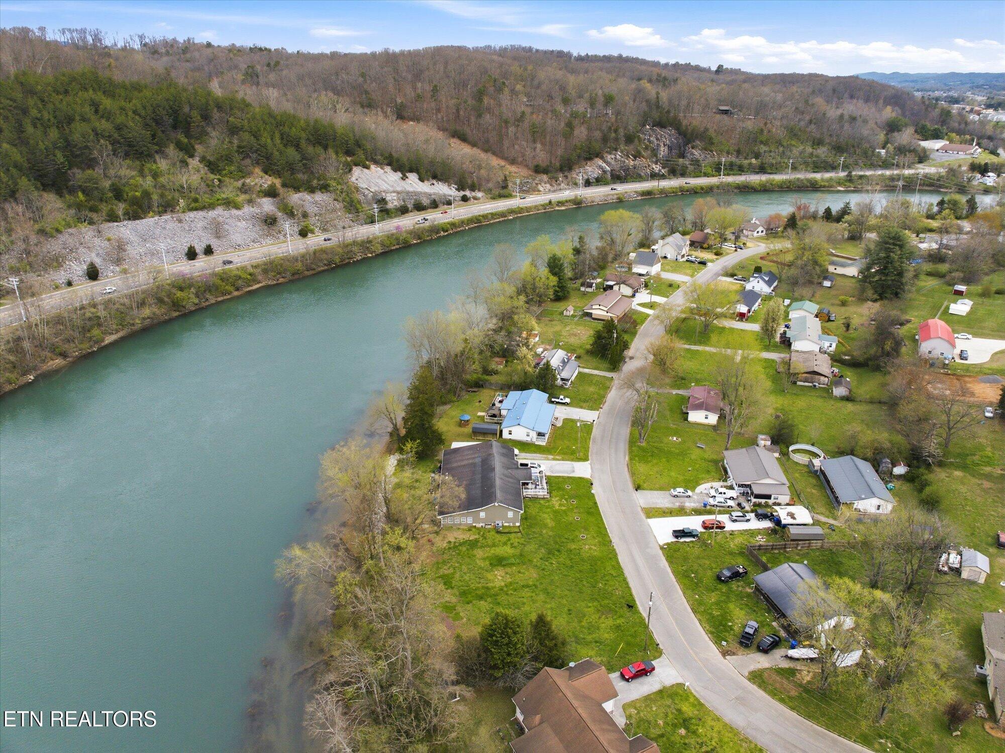 Melton Hill Circle Clinton TN 37716
