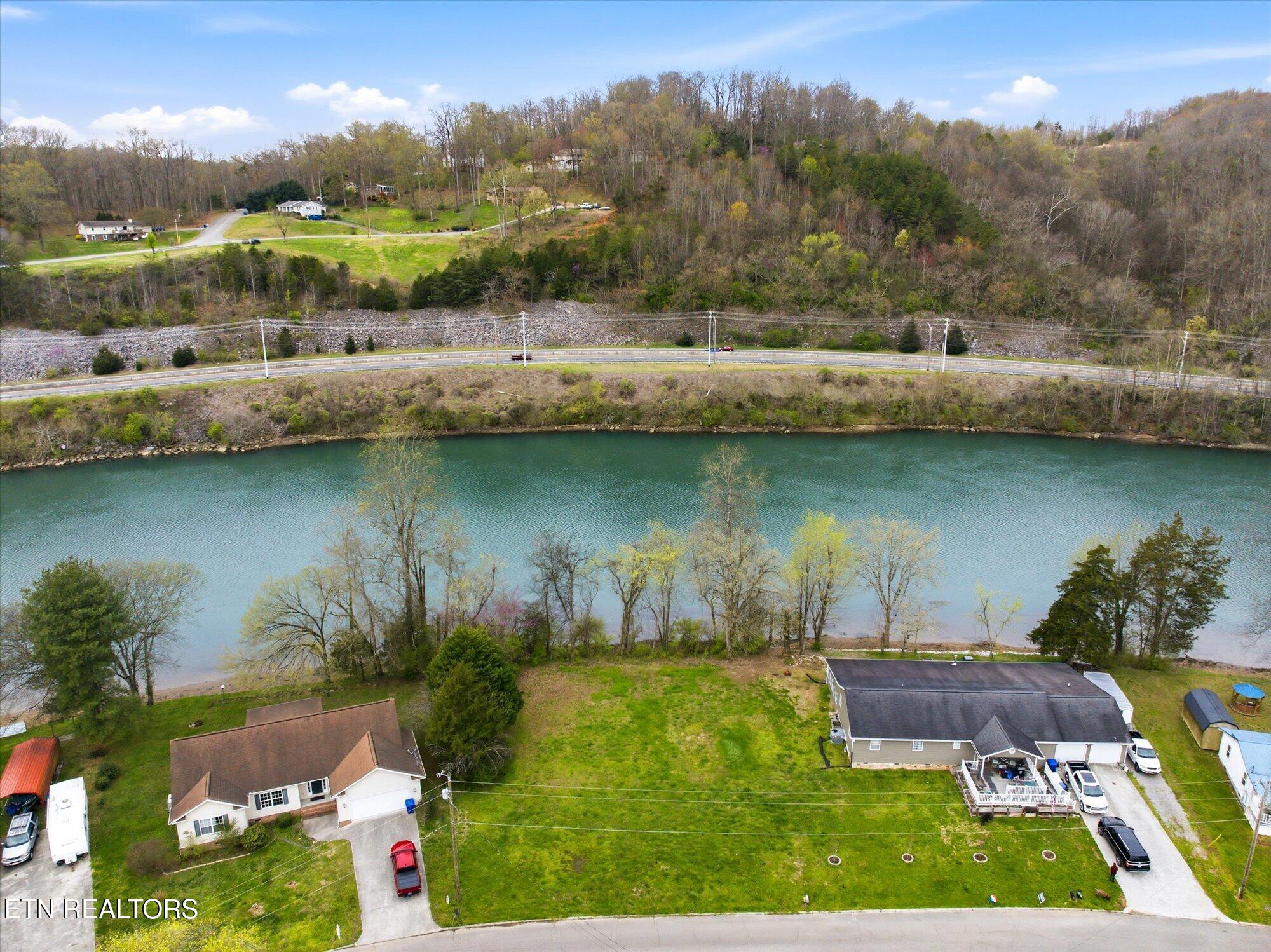 Melton Hill Circle Clinton TN 37716