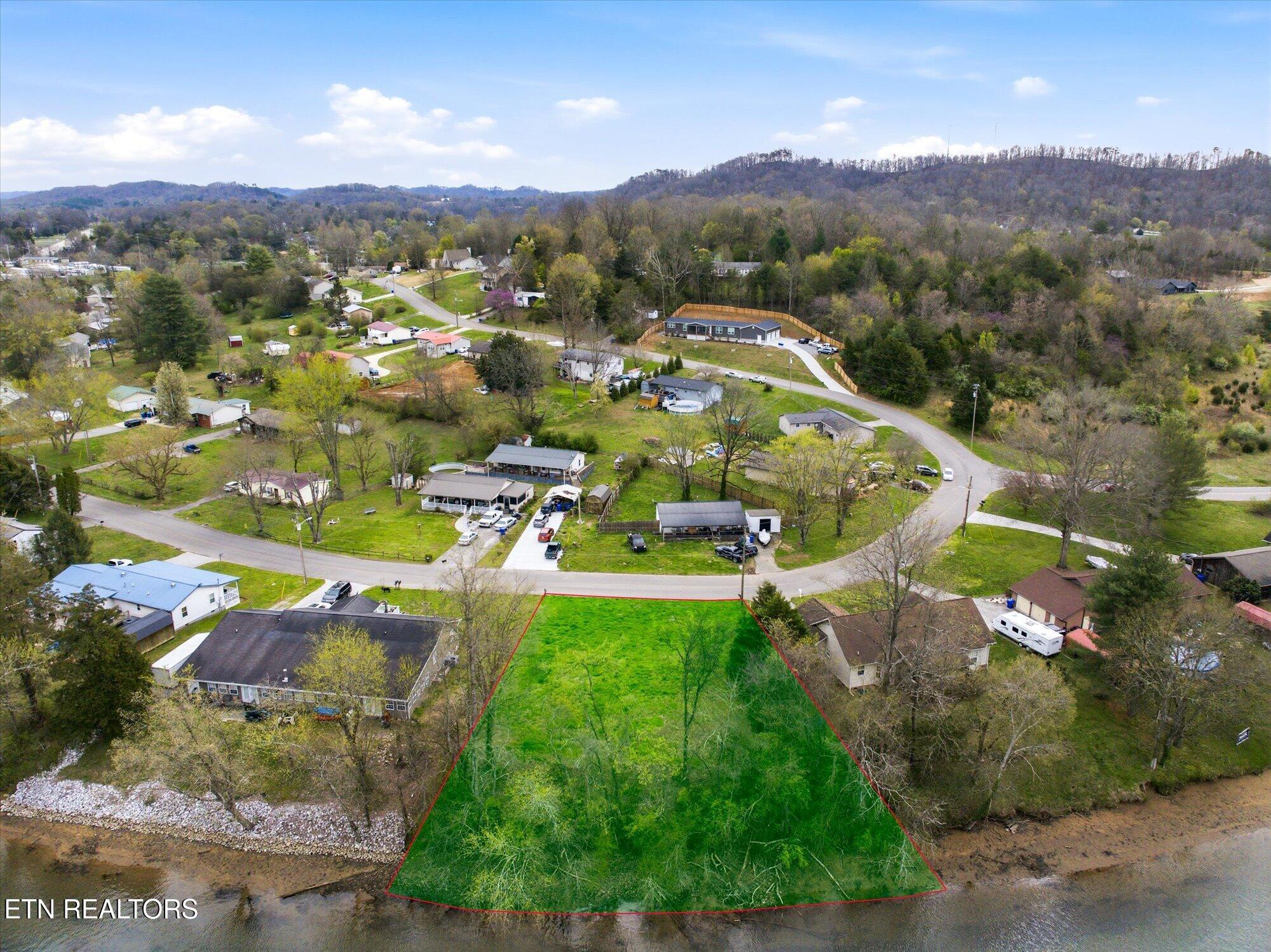 Melton Hill Circle Clinton TN 37716