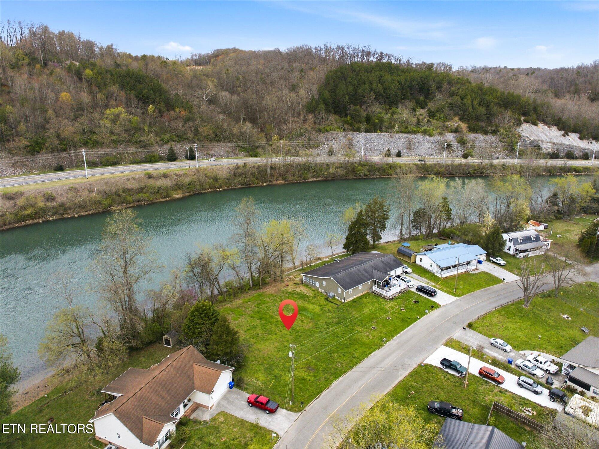 Melton Hill Circle Clinton TN 37716