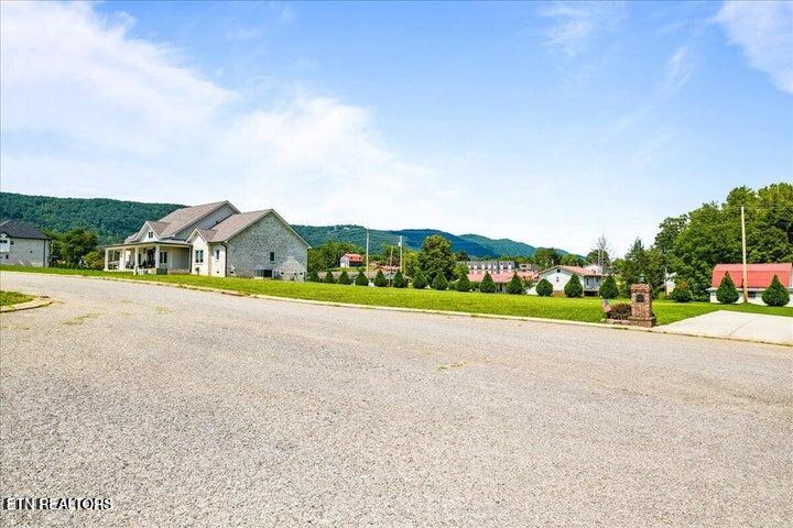 Grandview Lane Jacksboro TN 37757