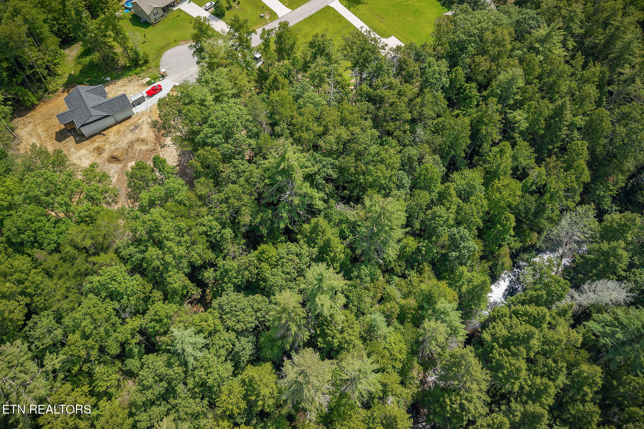 515 Ferry Bend Trail Crossville TN 38571