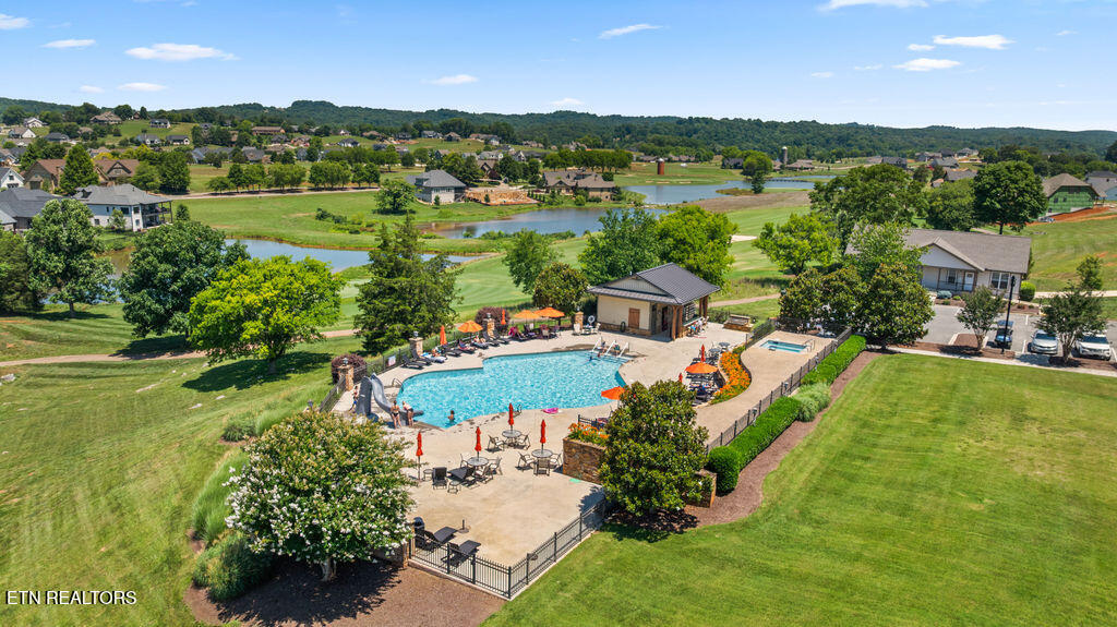440 Black Bear Circle Loudon TN 37774