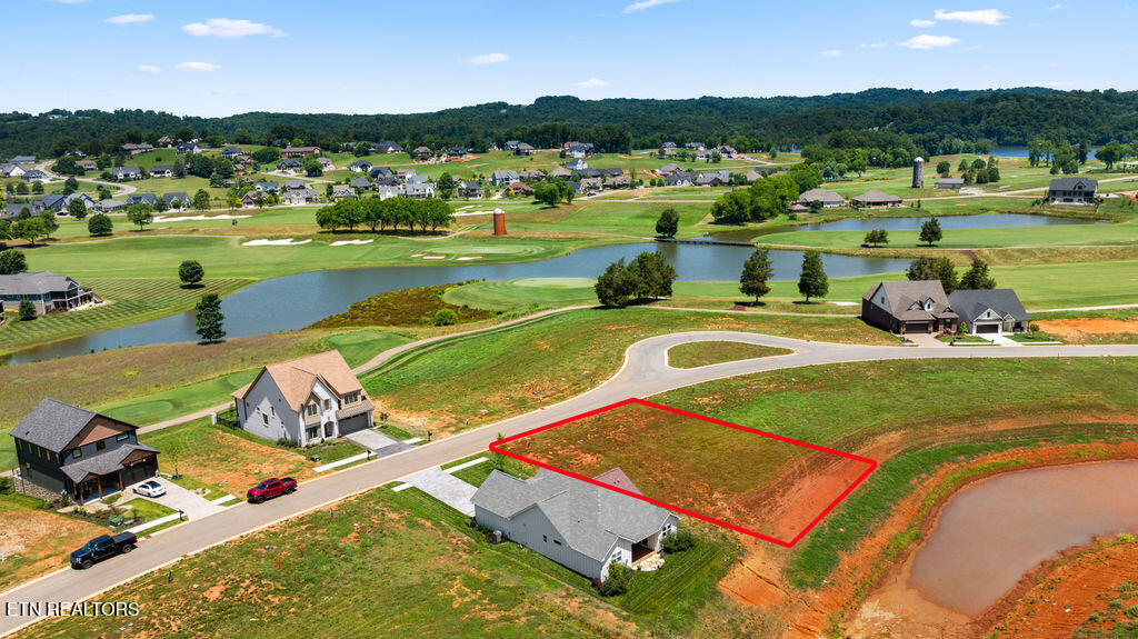 440 Black Bear Circle Loudon TN 37774