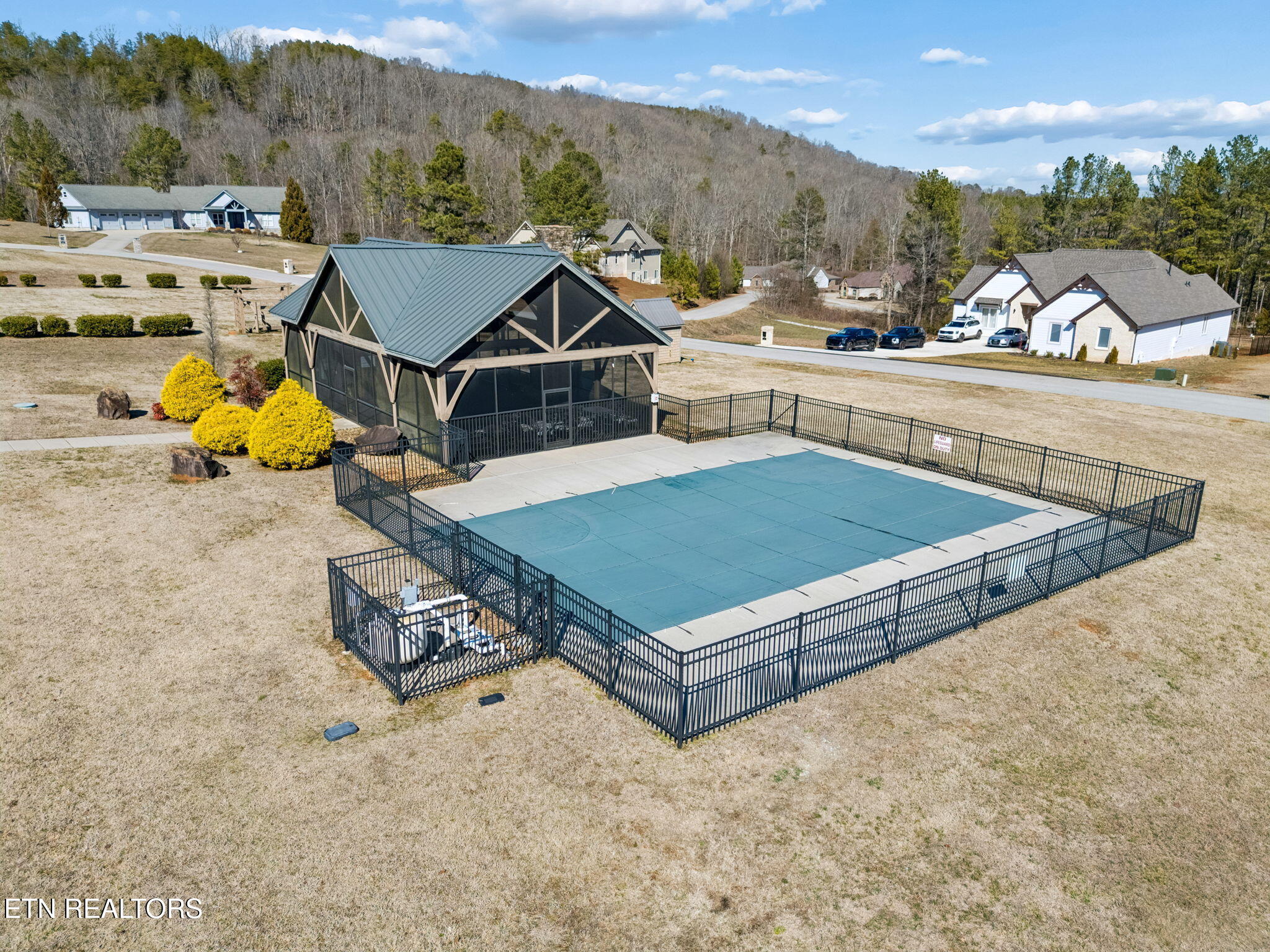 332 Enclave Way Kingston TN 37763
