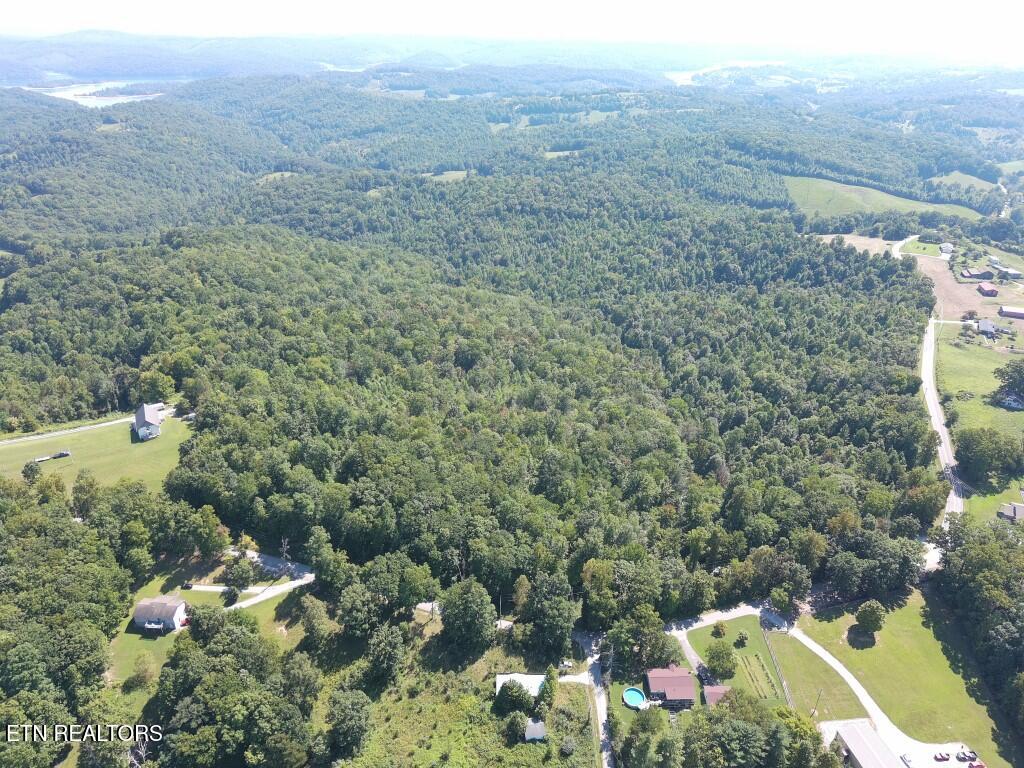 Powder Mill Lane Lafollette TN 37766