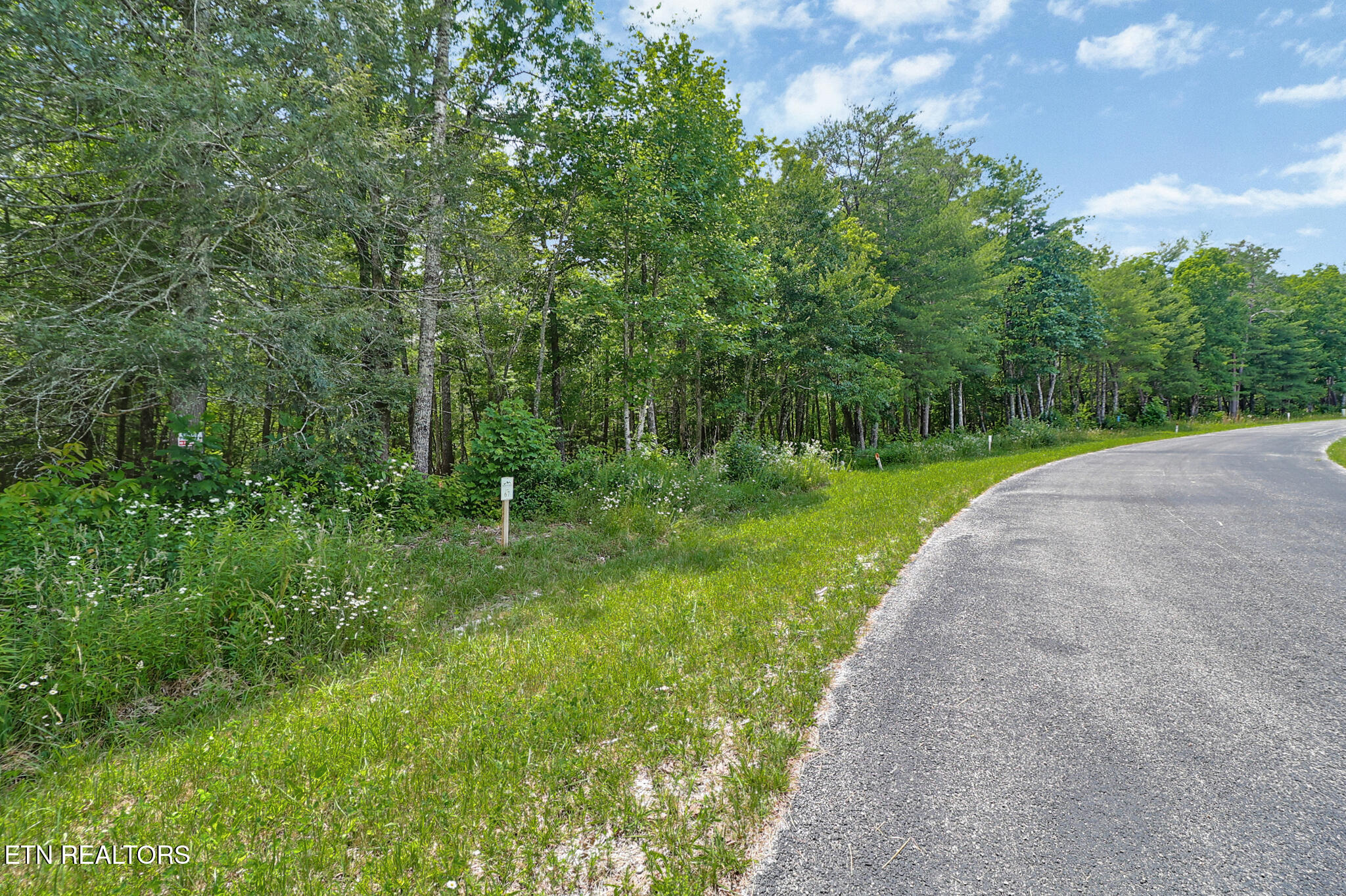 Noah Lane Crossville TN 38555