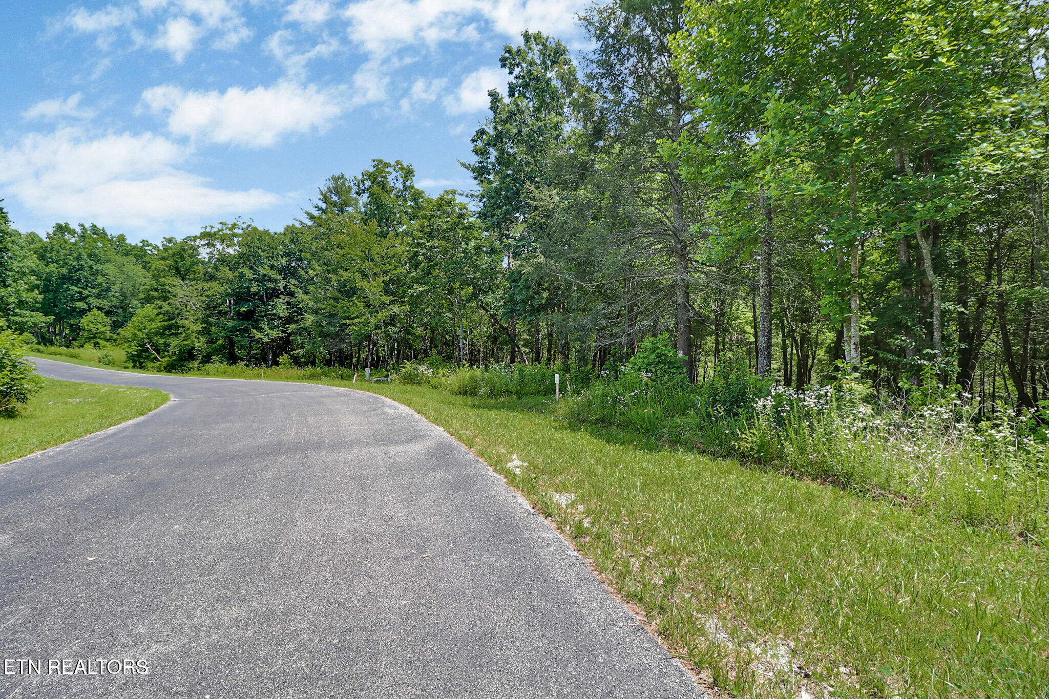 Noah Lane Crossville TN 38555