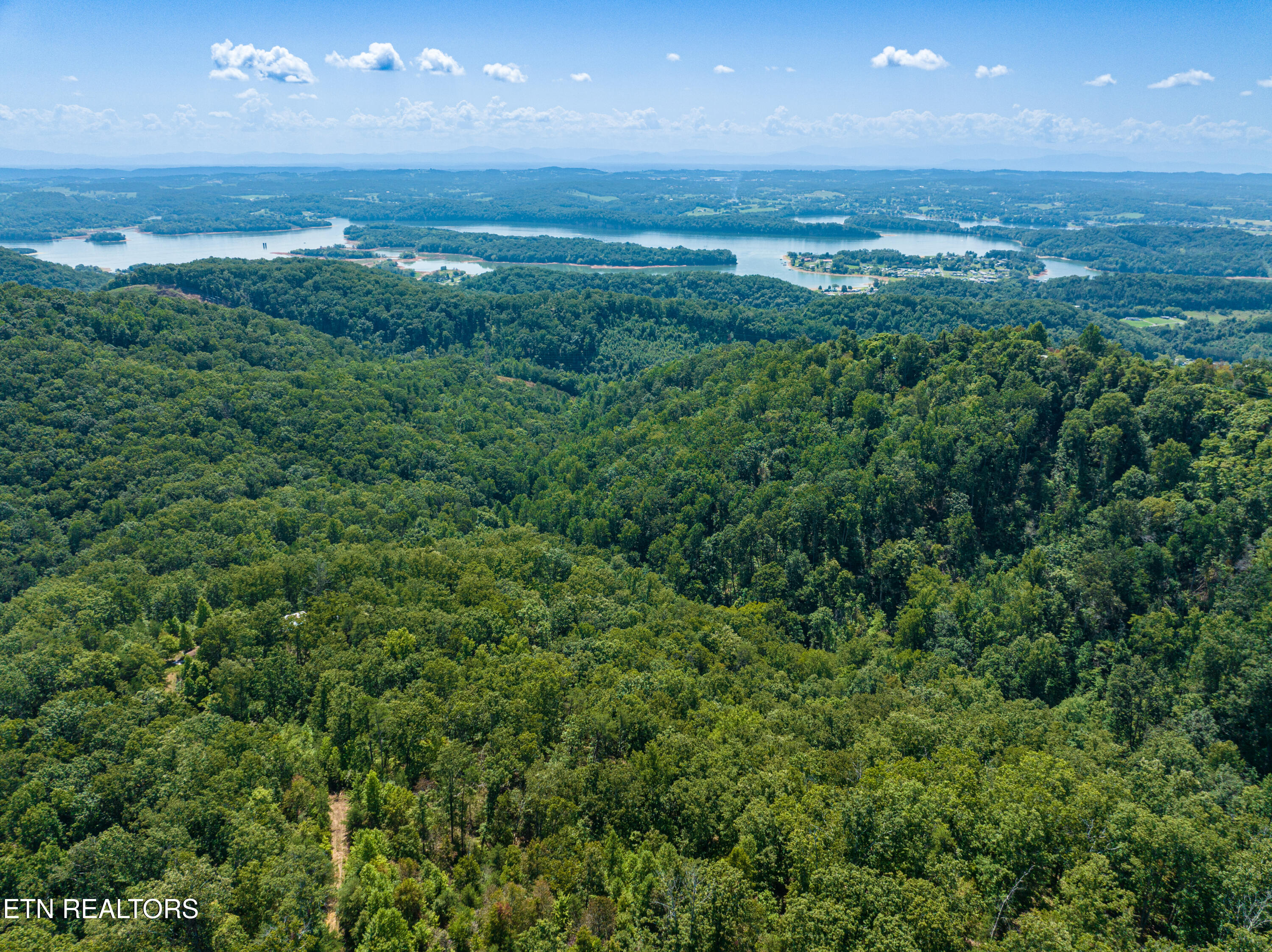 134 Beheler Lane Mooresburg TN 37811