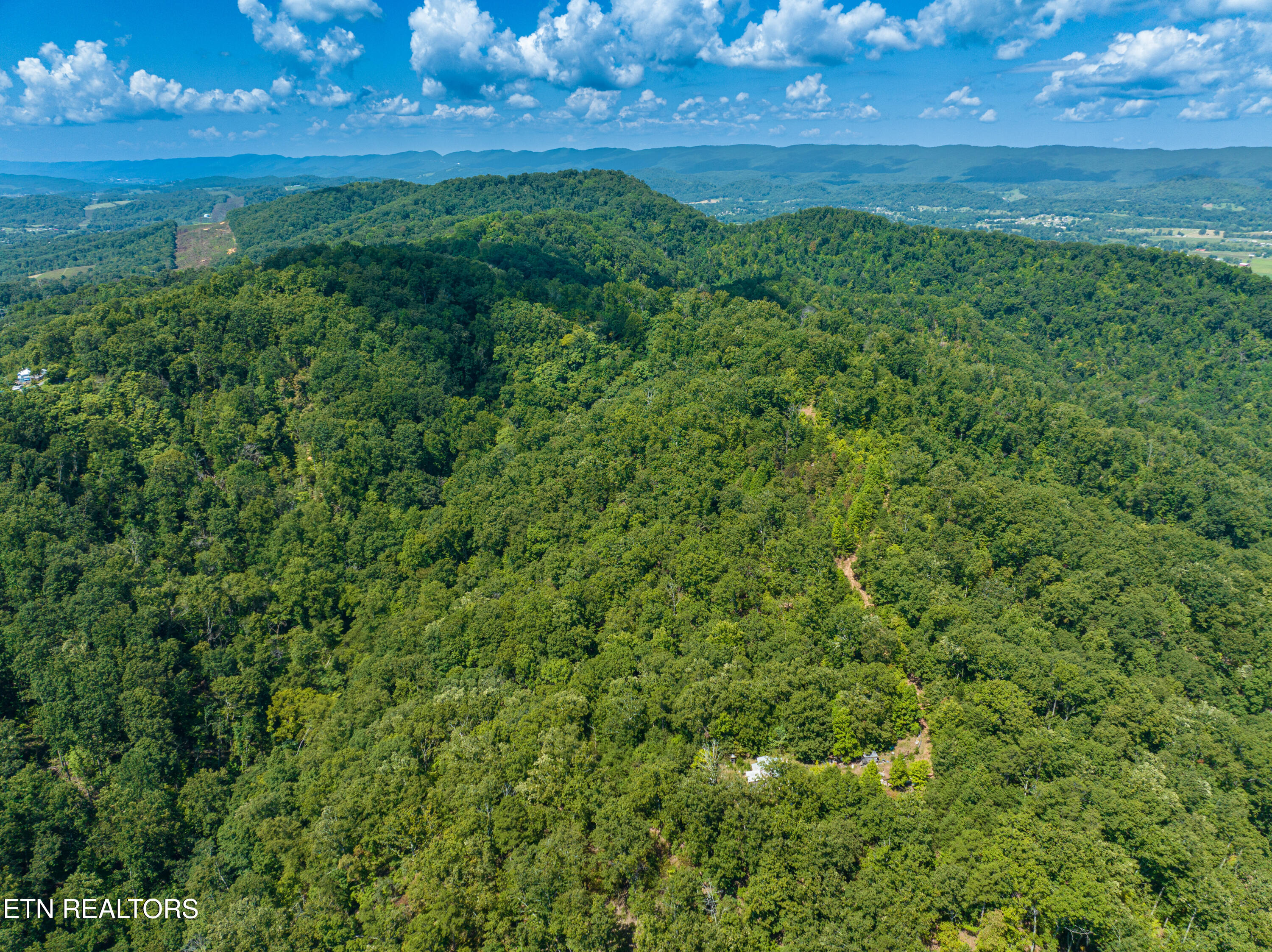 134 Beheler Lane Mooresburg TN 37811