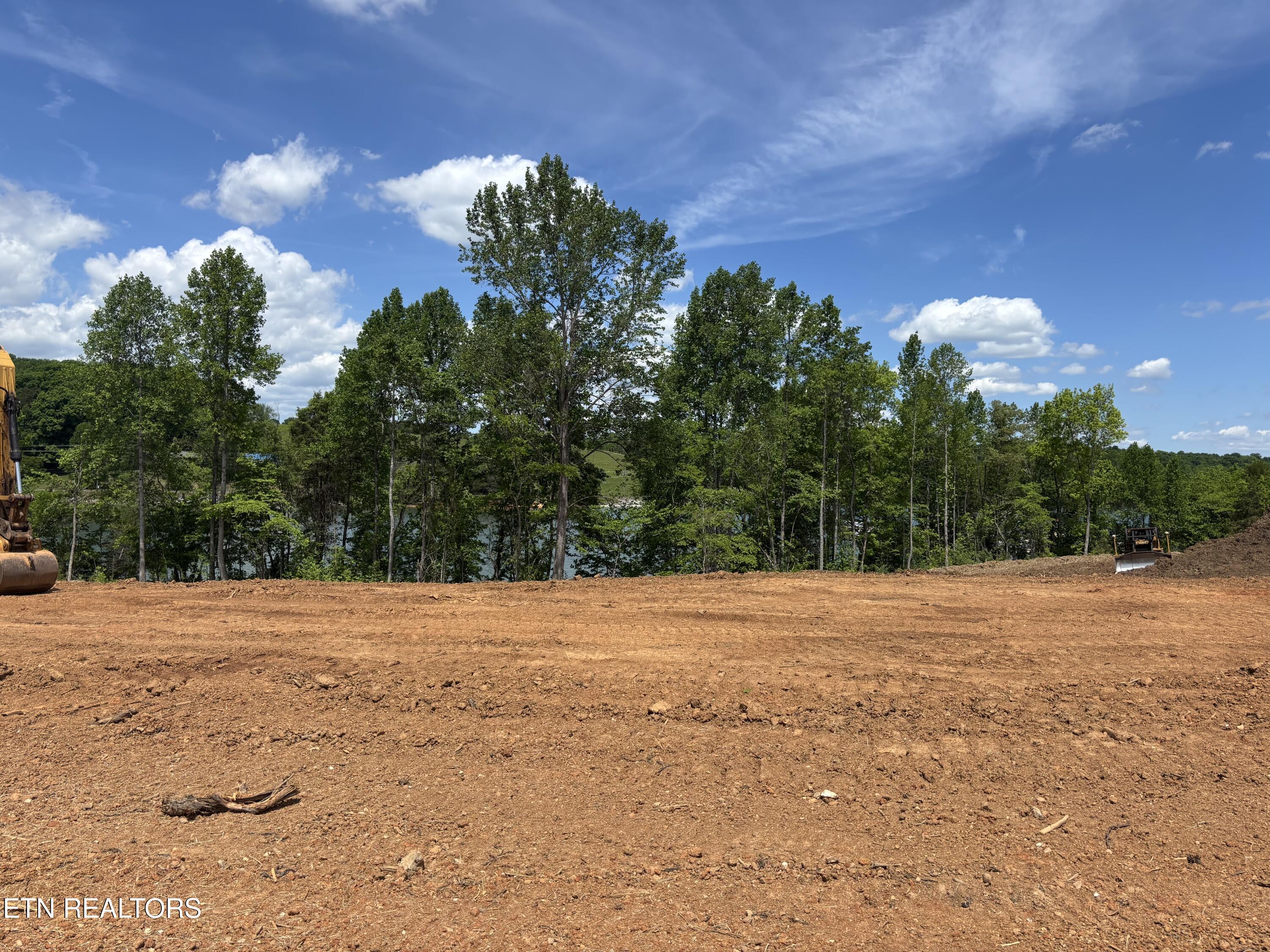 128 Agaya Trail Vonore TN 37885