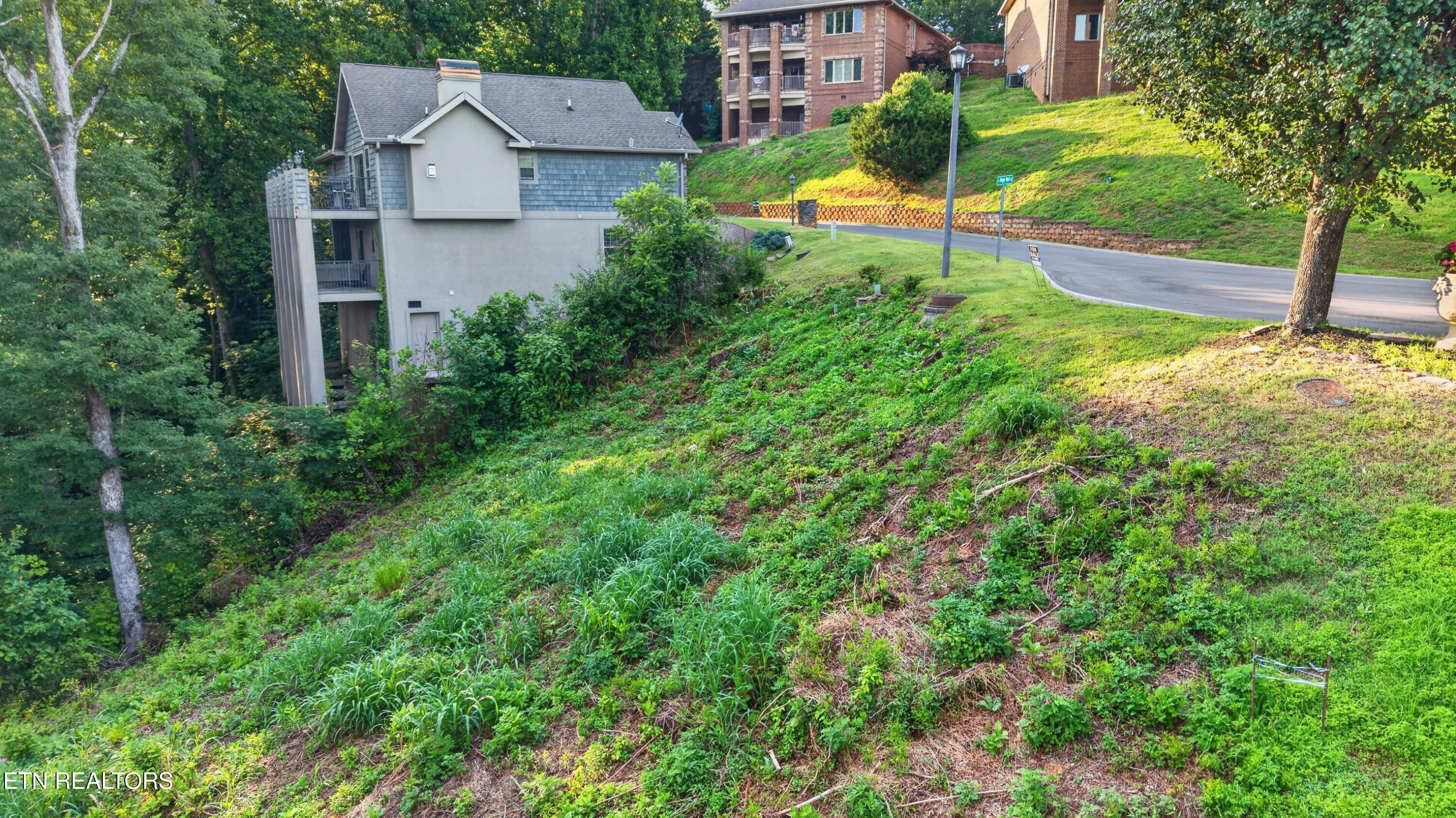 Maggie Mack Lane Sevierville TN 37862