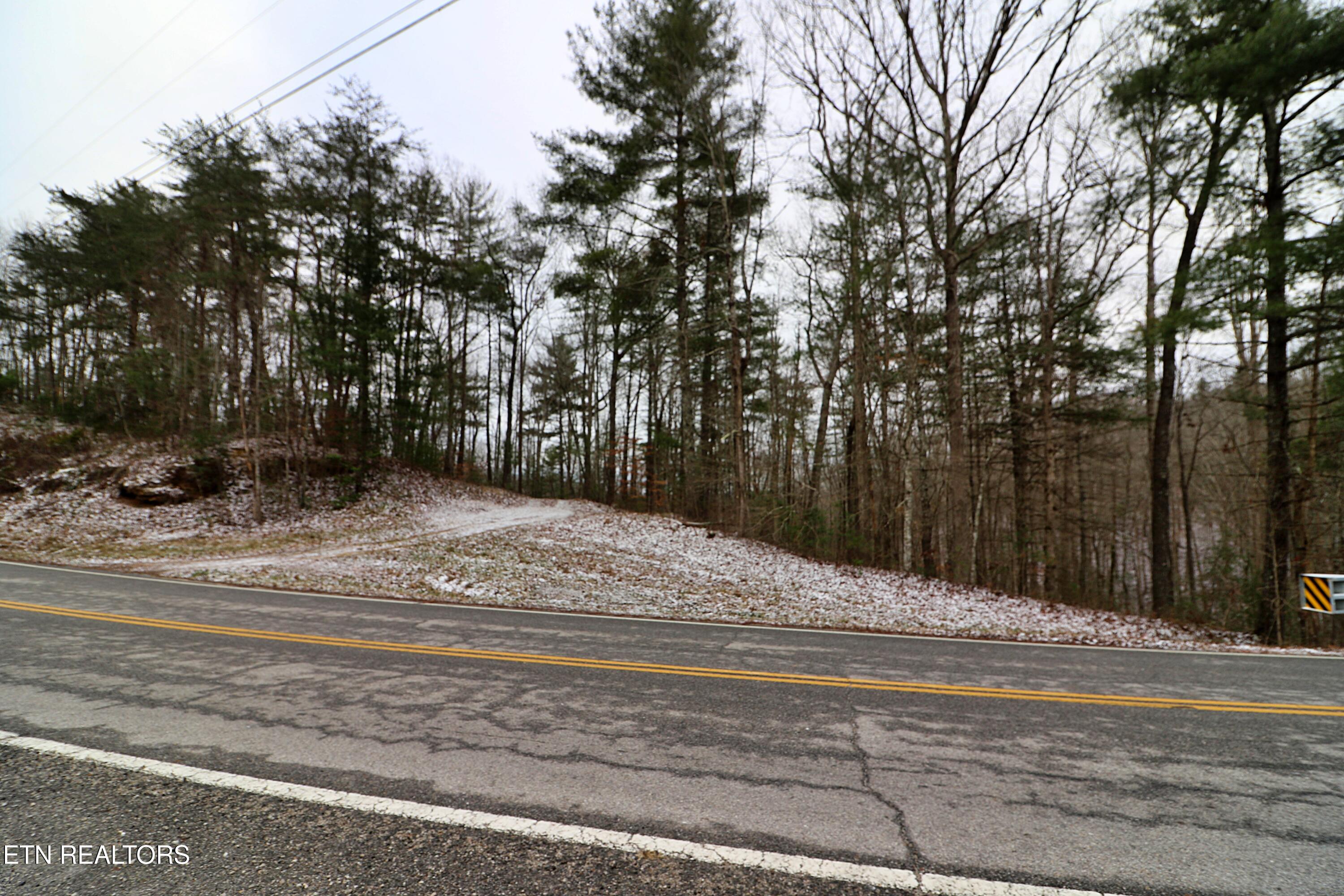 3063 Leatherwood Road Oneida TN 37841