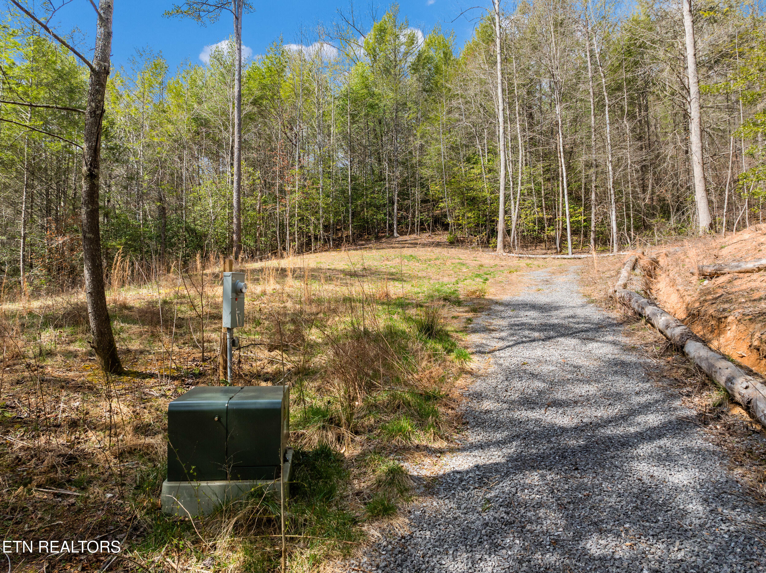 Mossy Cove Way Sevierville TN 37876