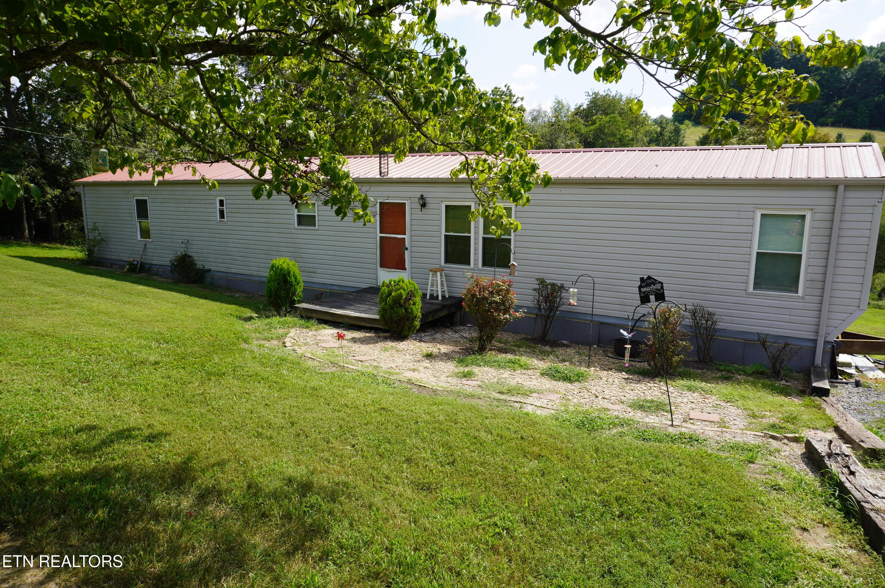 2840-2830 Robinson Creek Road Morristown TN 37813