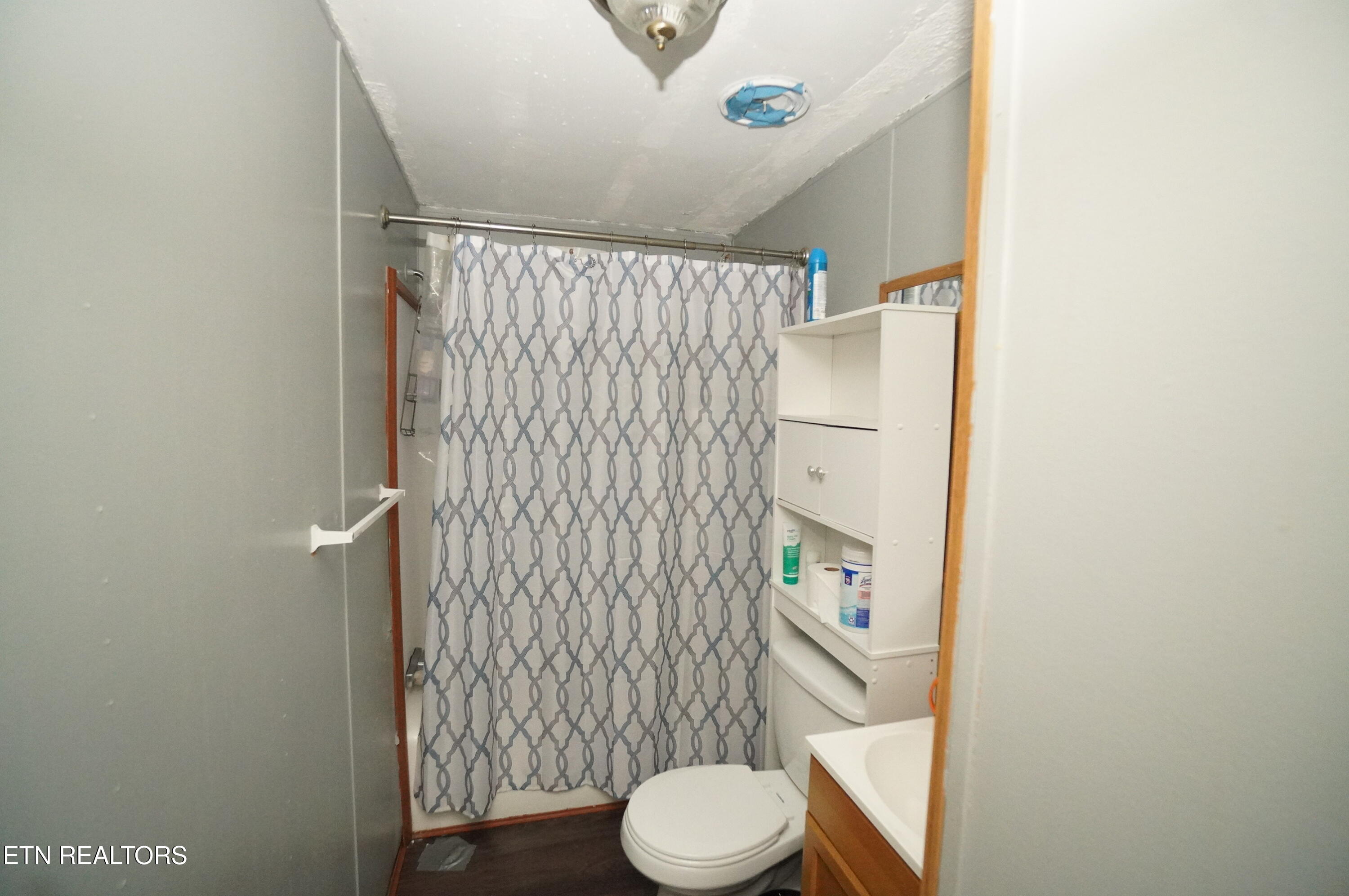 2840-2830 Robinson Creek Road Morristown TN 37813