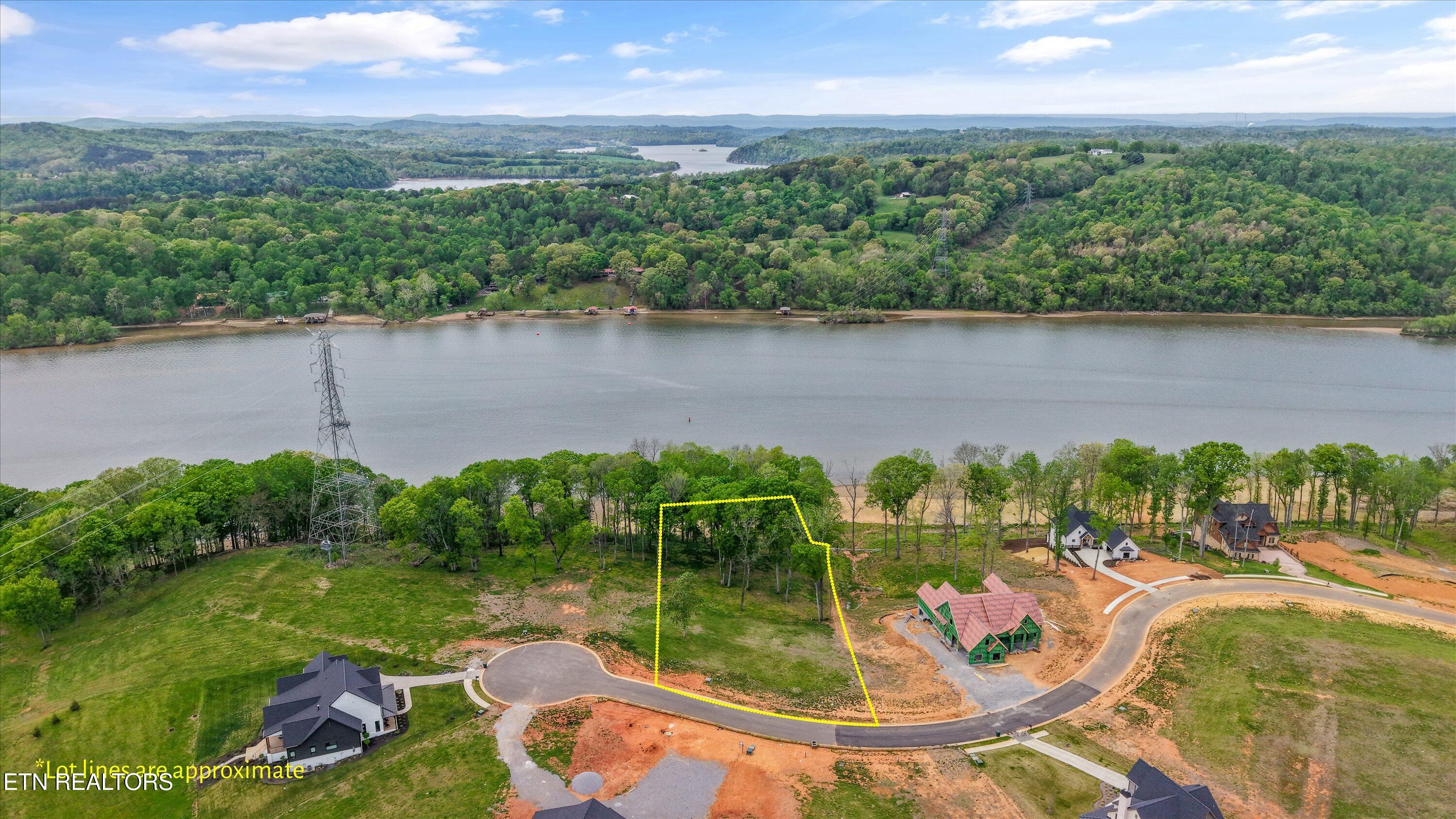 600 Firefly Drive Loudon TN 37774