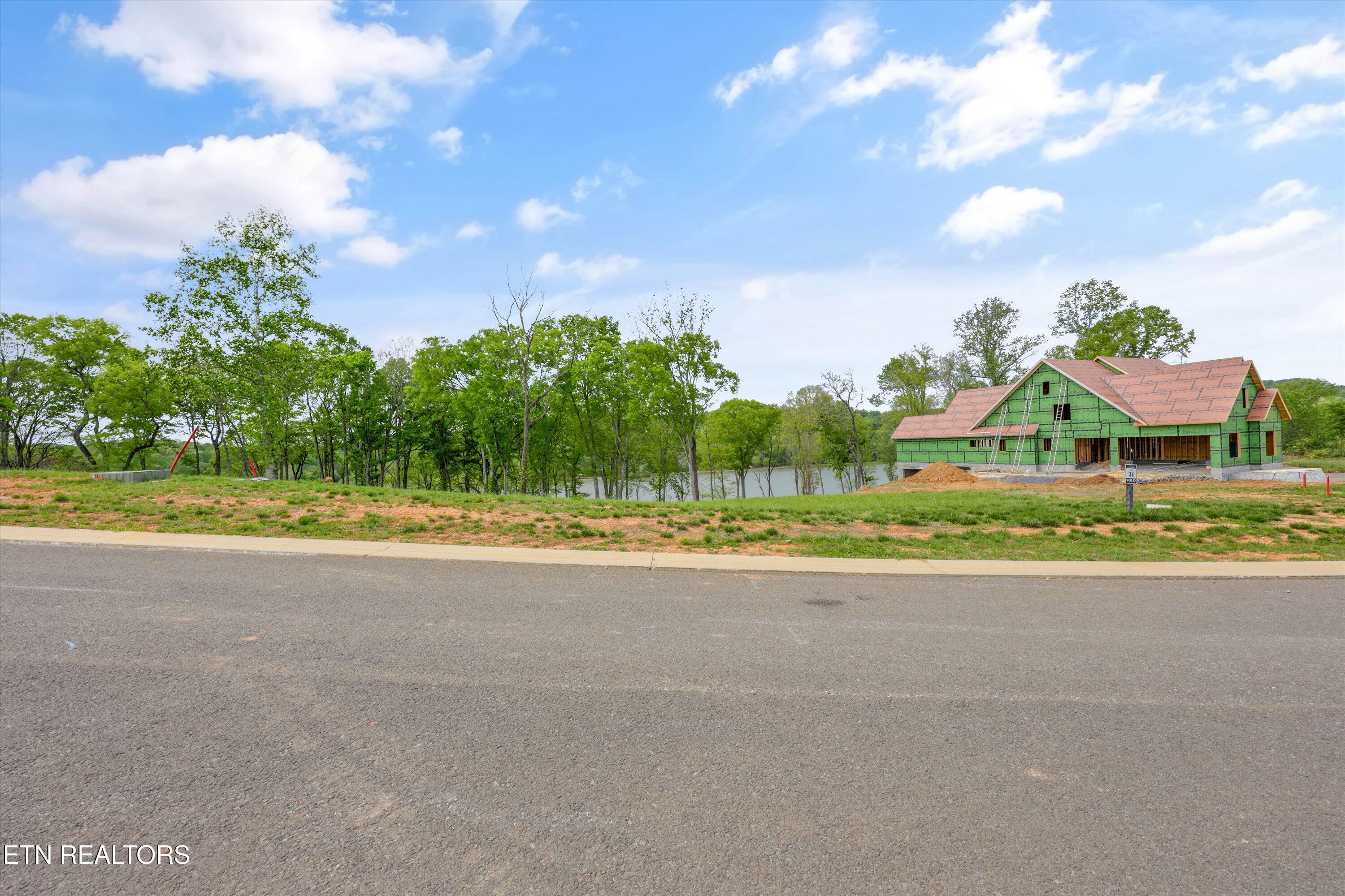 600 Firefly Drive Loudon TN 37774