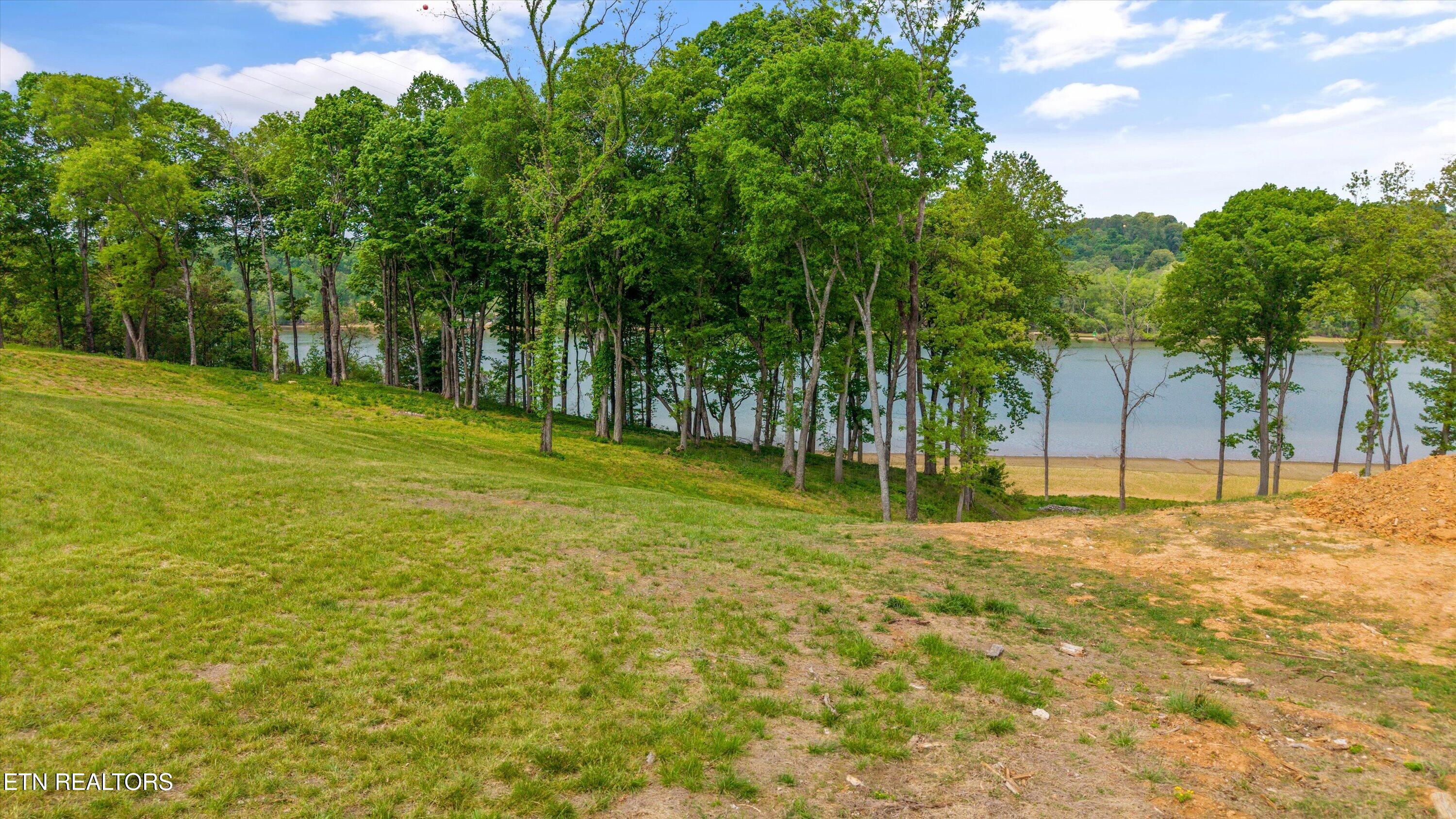 600 Firefly Drive Loudon TN 37774