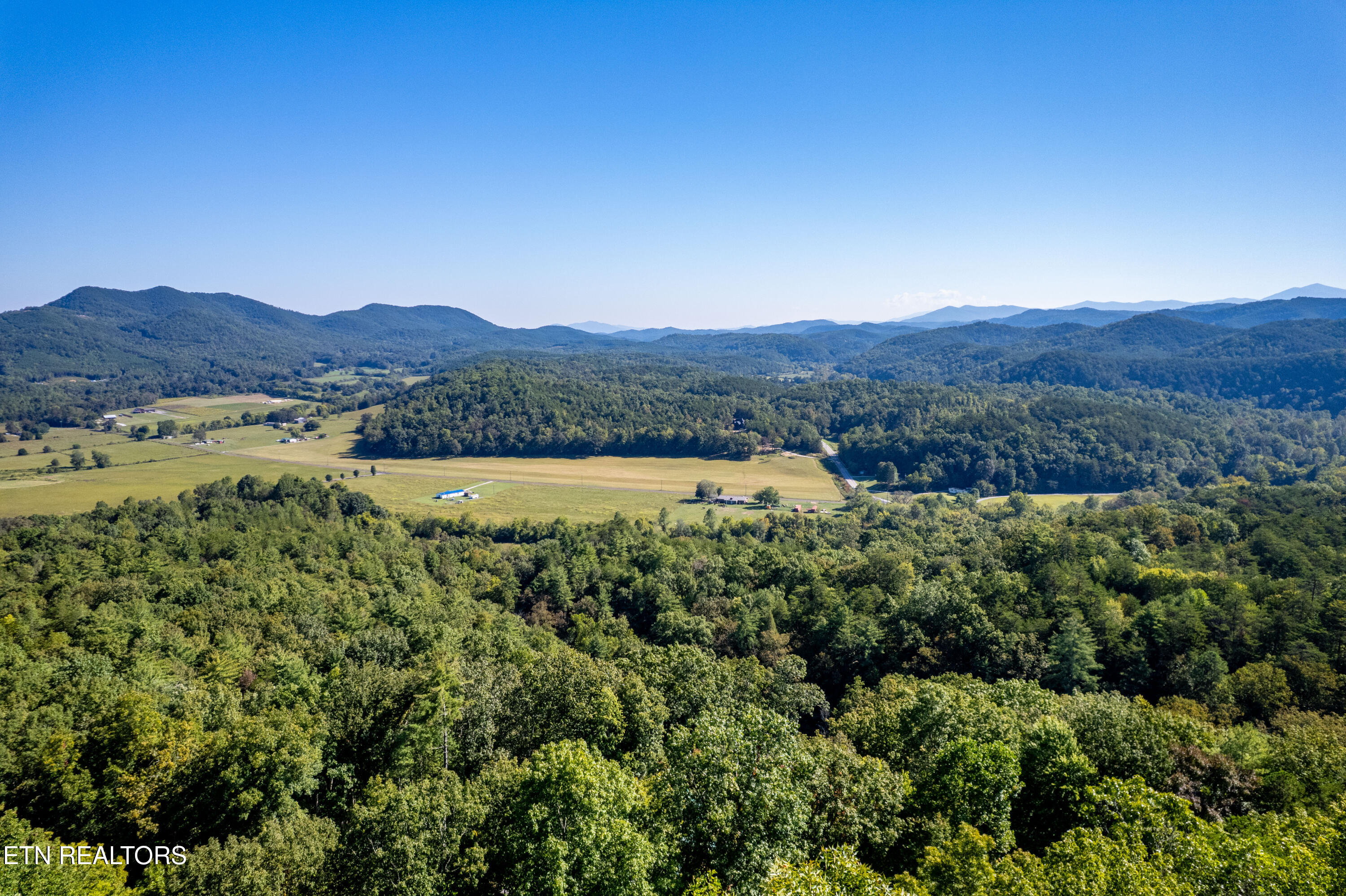 105 Warriors Passage Drive Tellico Plains TN 37385