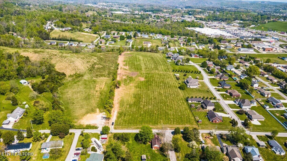 Eagle Bluff Road Jacksboro TN 37757