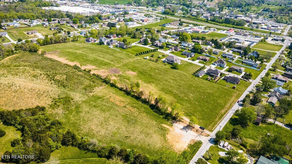 Eagle Bluff Road Jacksboro TN 37757