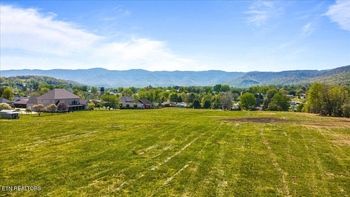 Eagle Bluff Road Jacksboro TN 37757