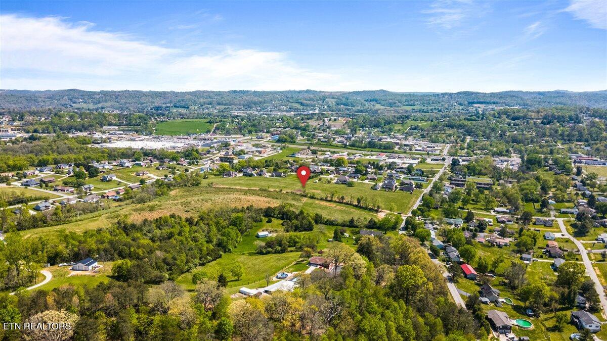 Eagle Bluff Road Jacksboro TN 37757
