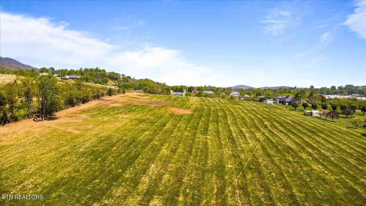 Eagle Bluff Road Jacksboro TN 37757