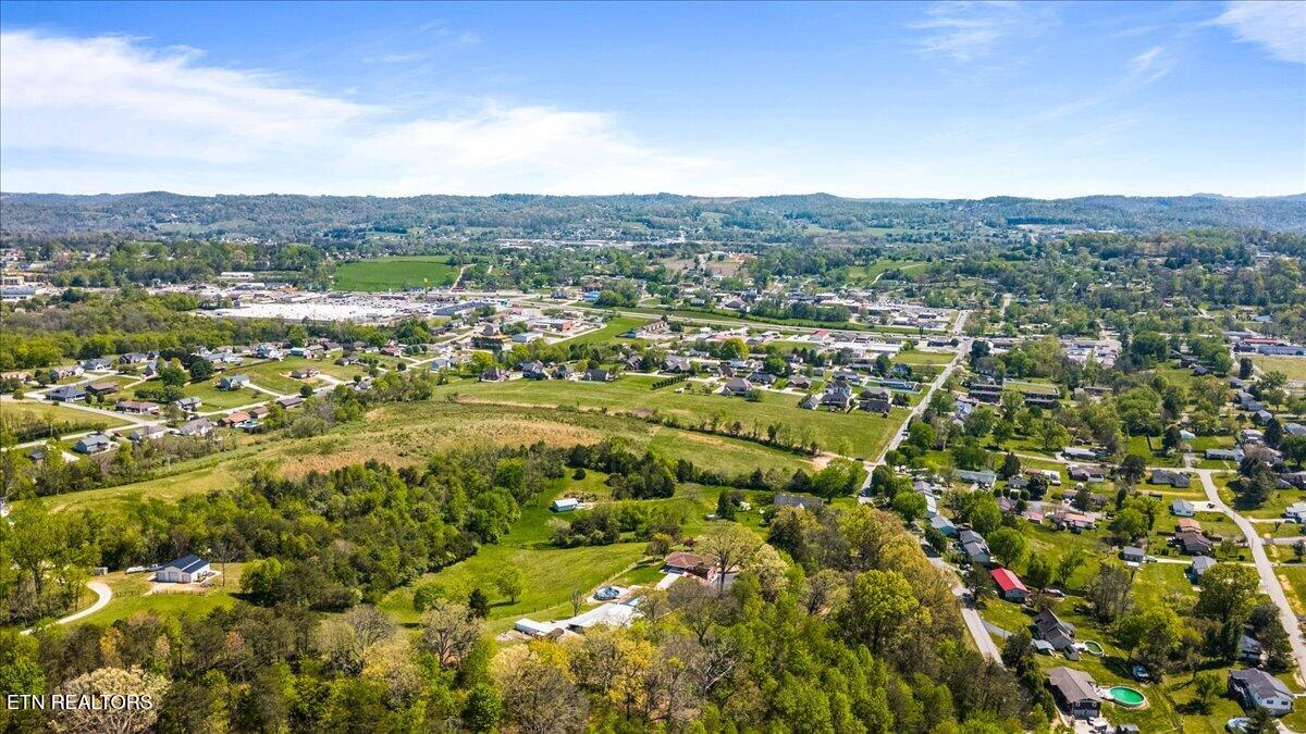 Eagle Bluff Road Jacksboro TN 37757