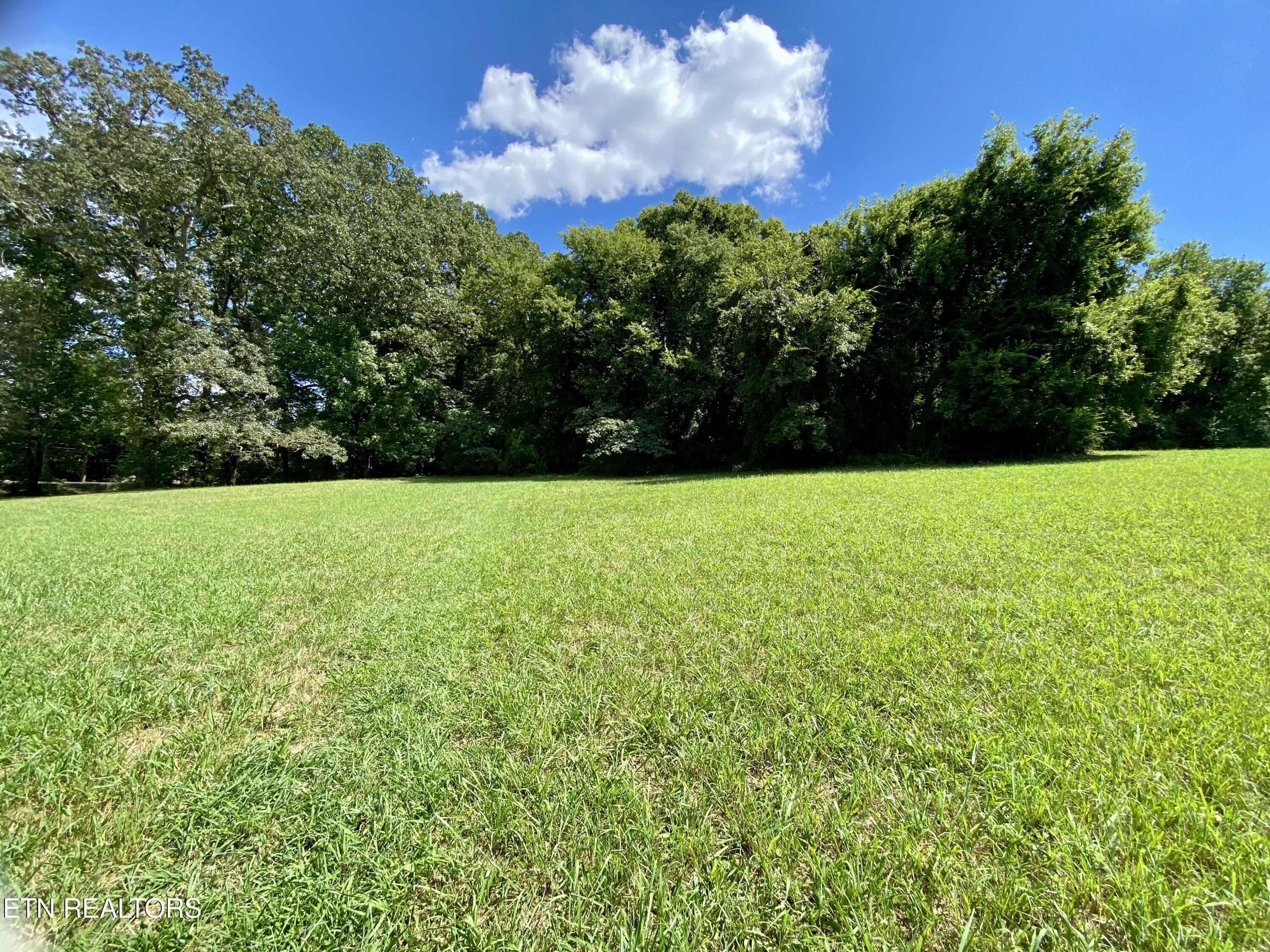1407 Montvale Road Maryville TN 37803