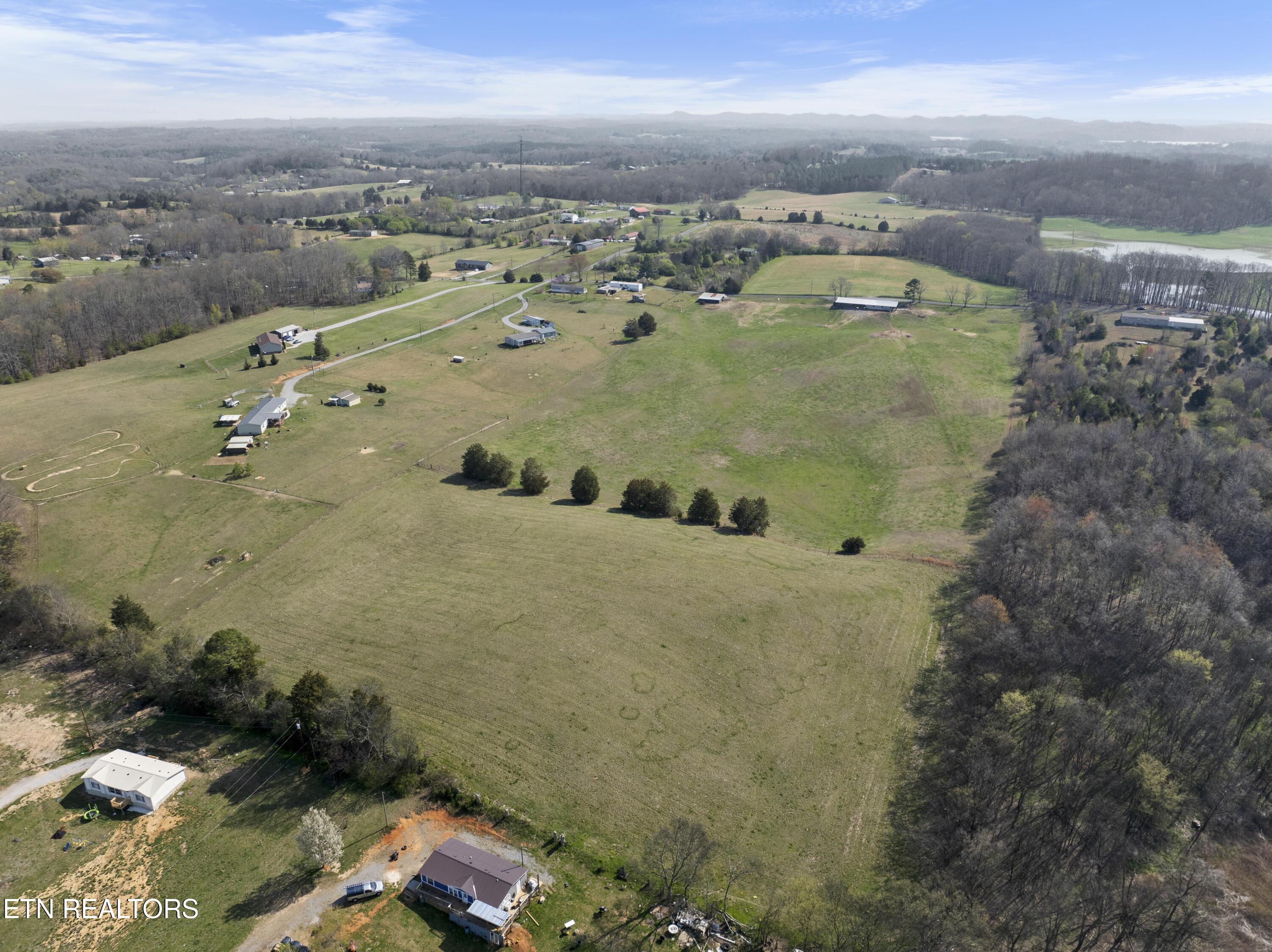 5816 Caldwell Road Loudon TN 37774