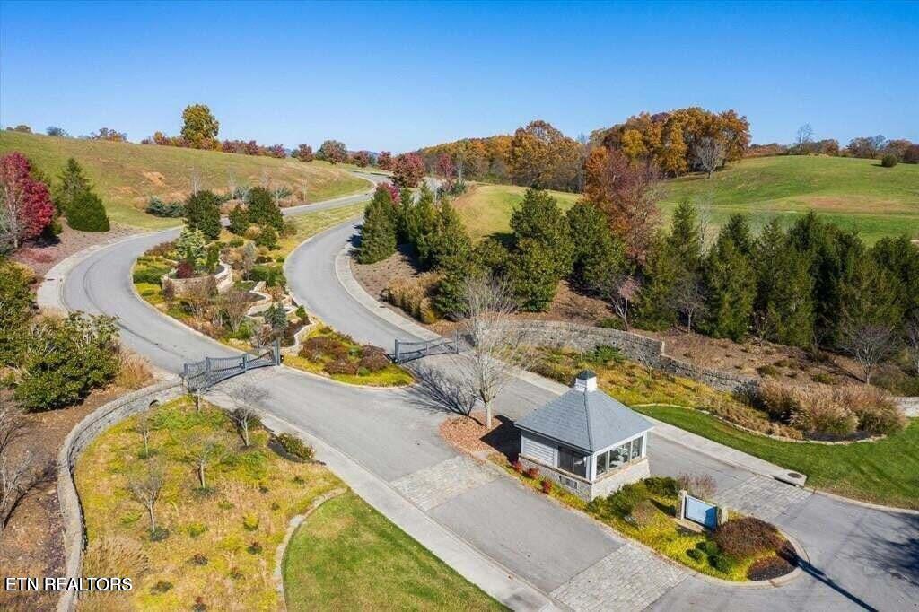 2069 Edgewater Sounds Morristown TN 37814