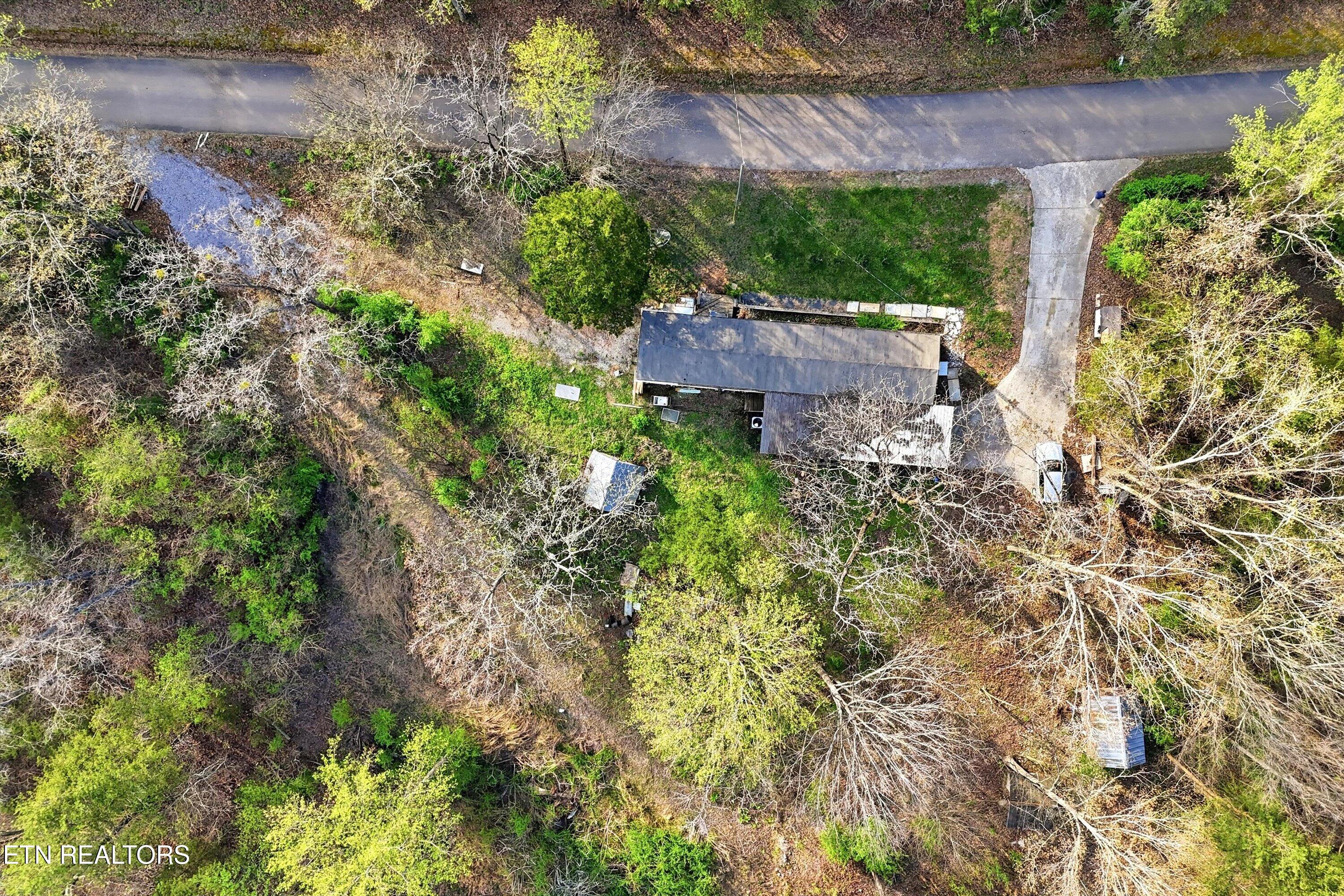 5104 Rest Camp Road Lenoir City TN 37772
