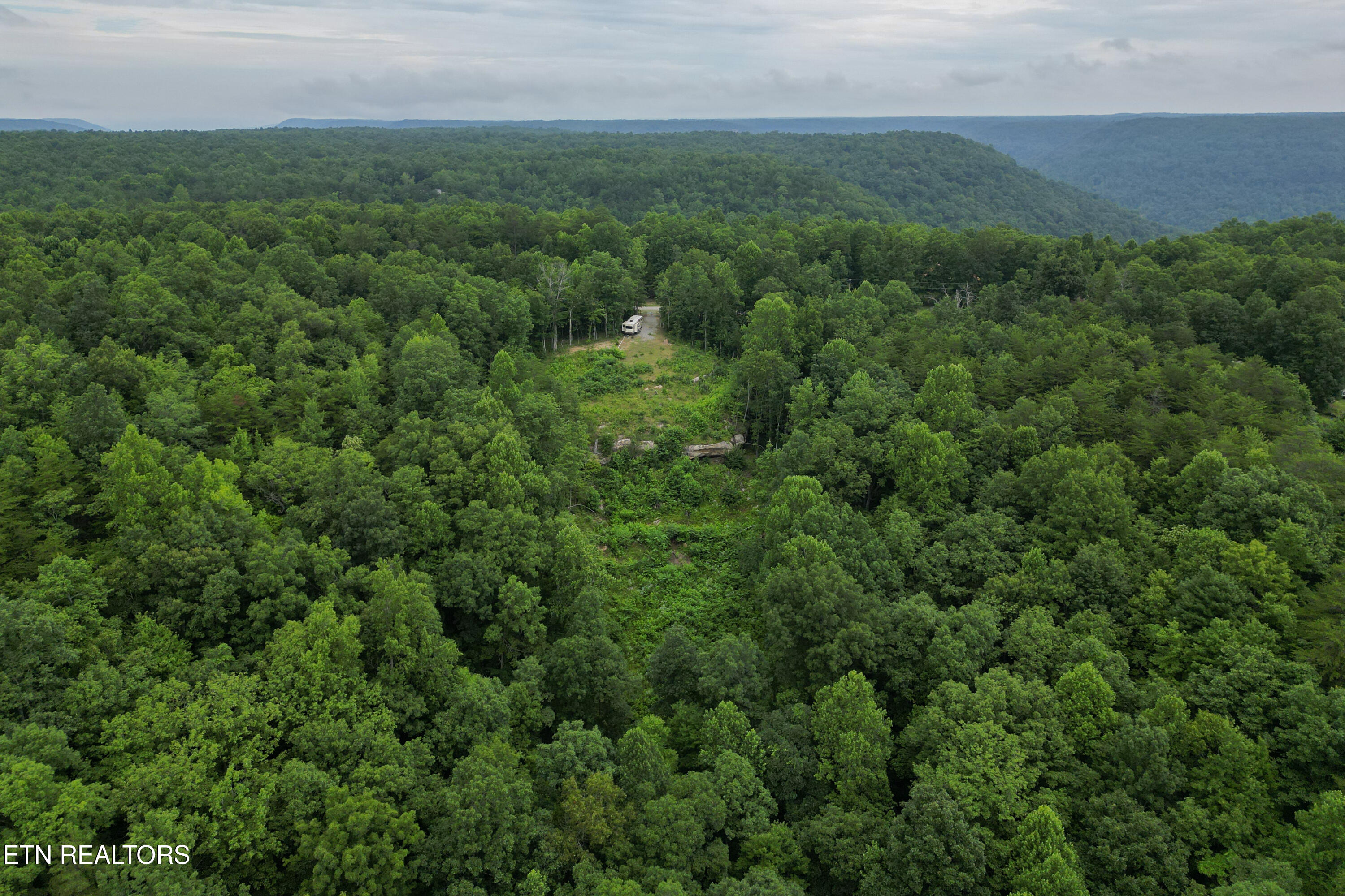 722 Flat Top View Lane Wilder TN 38589