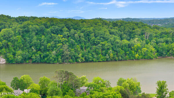 2050 Jones Bend Road Louisville TN 37777
