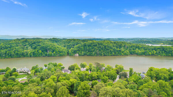 2050 Jones Bend Road Louisville TN 37777