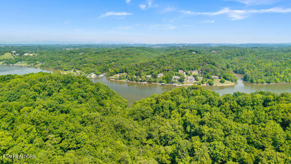 2050 Jones Bend Road Louisville TN 37777