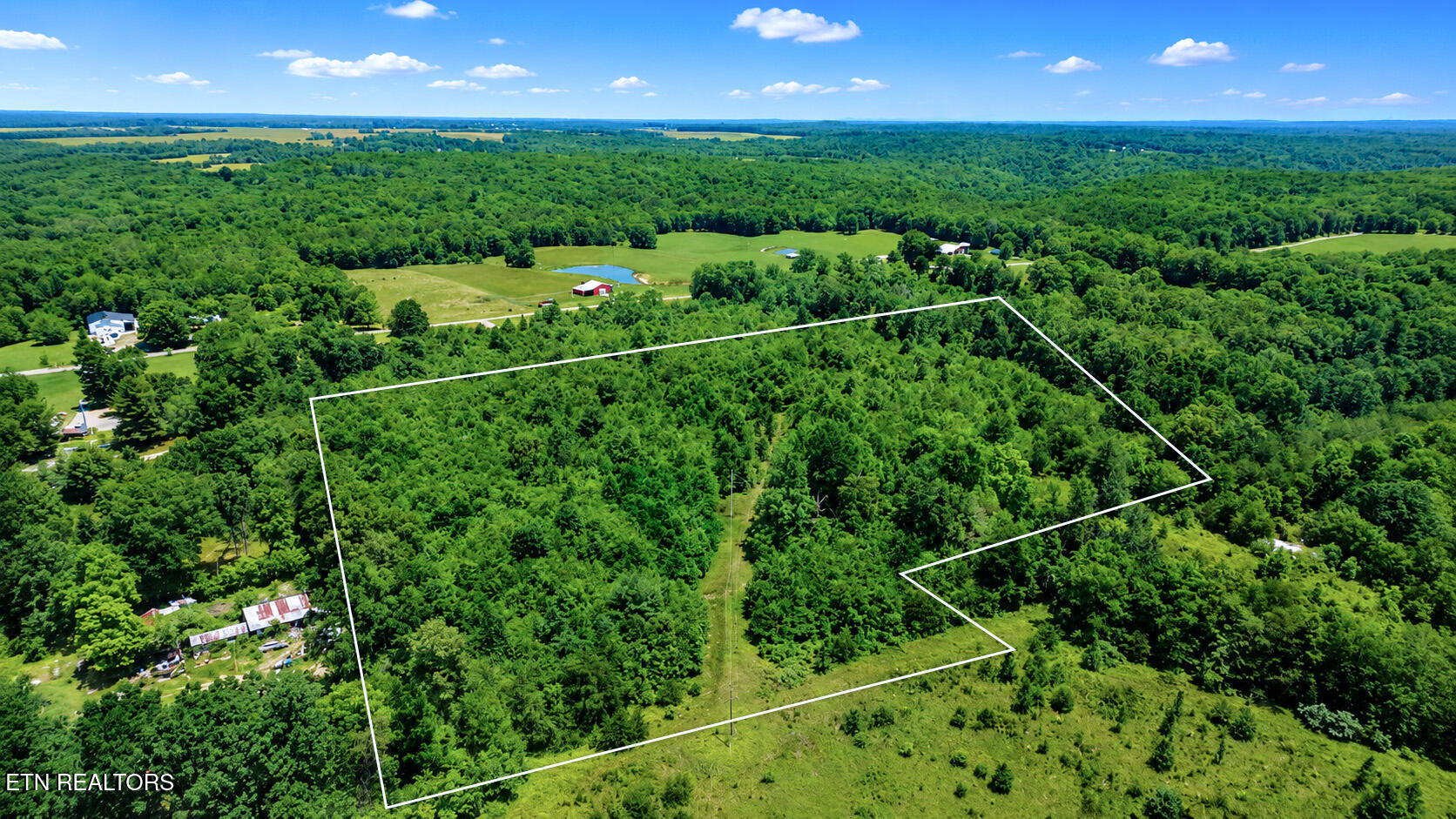 Adams Creek Road Crossville TN 38571