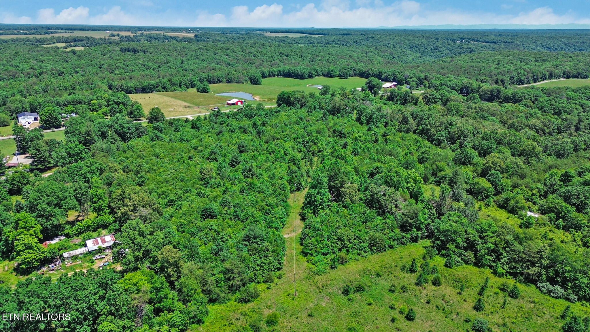 Adams Creek Road Crossville TN 38571