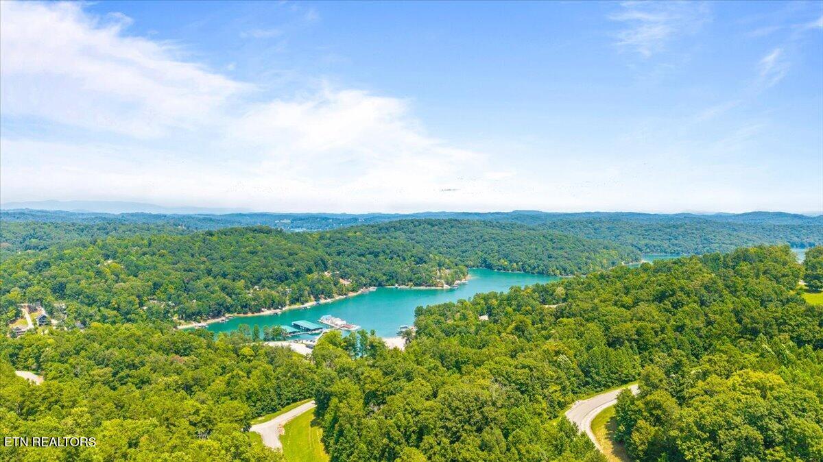 Lot 44 Old Hearth Lafollette TN 37766