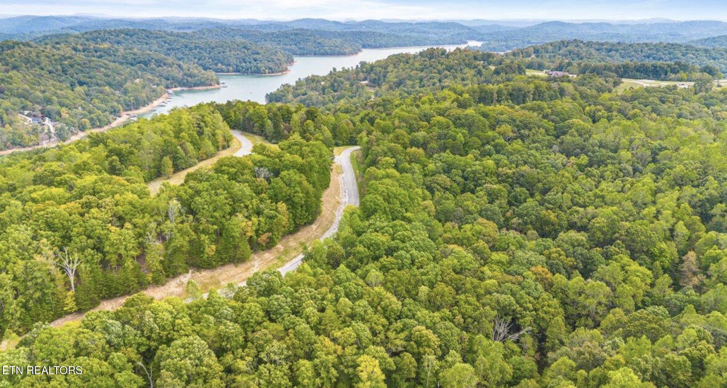 Lot 44 Old Hearth Lafollette TN 37766