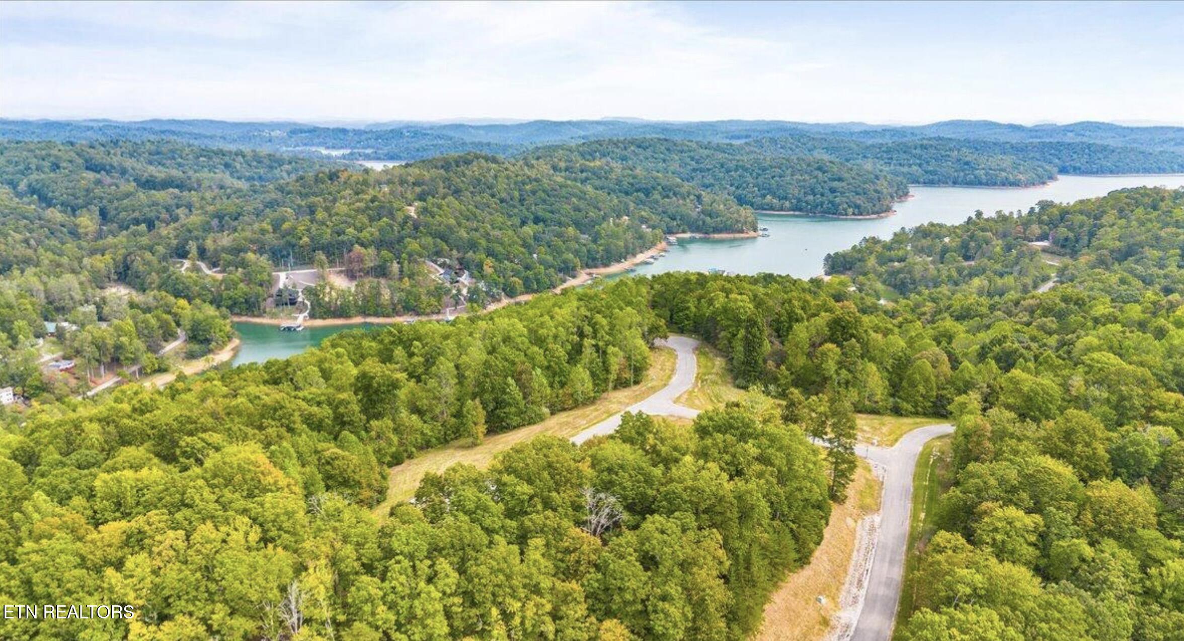 Lot 44 Old Hearth Lafollette TN 37766