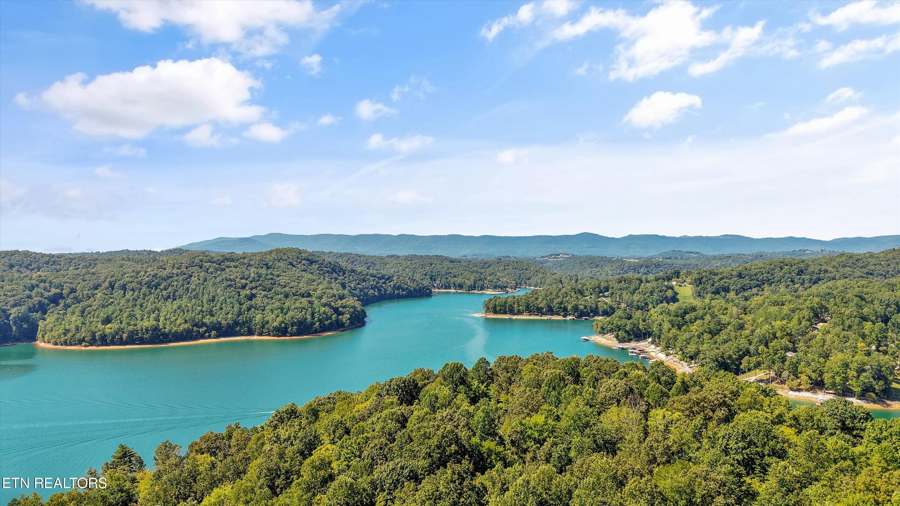 Cove Pointe Road Lafollette TN 37766